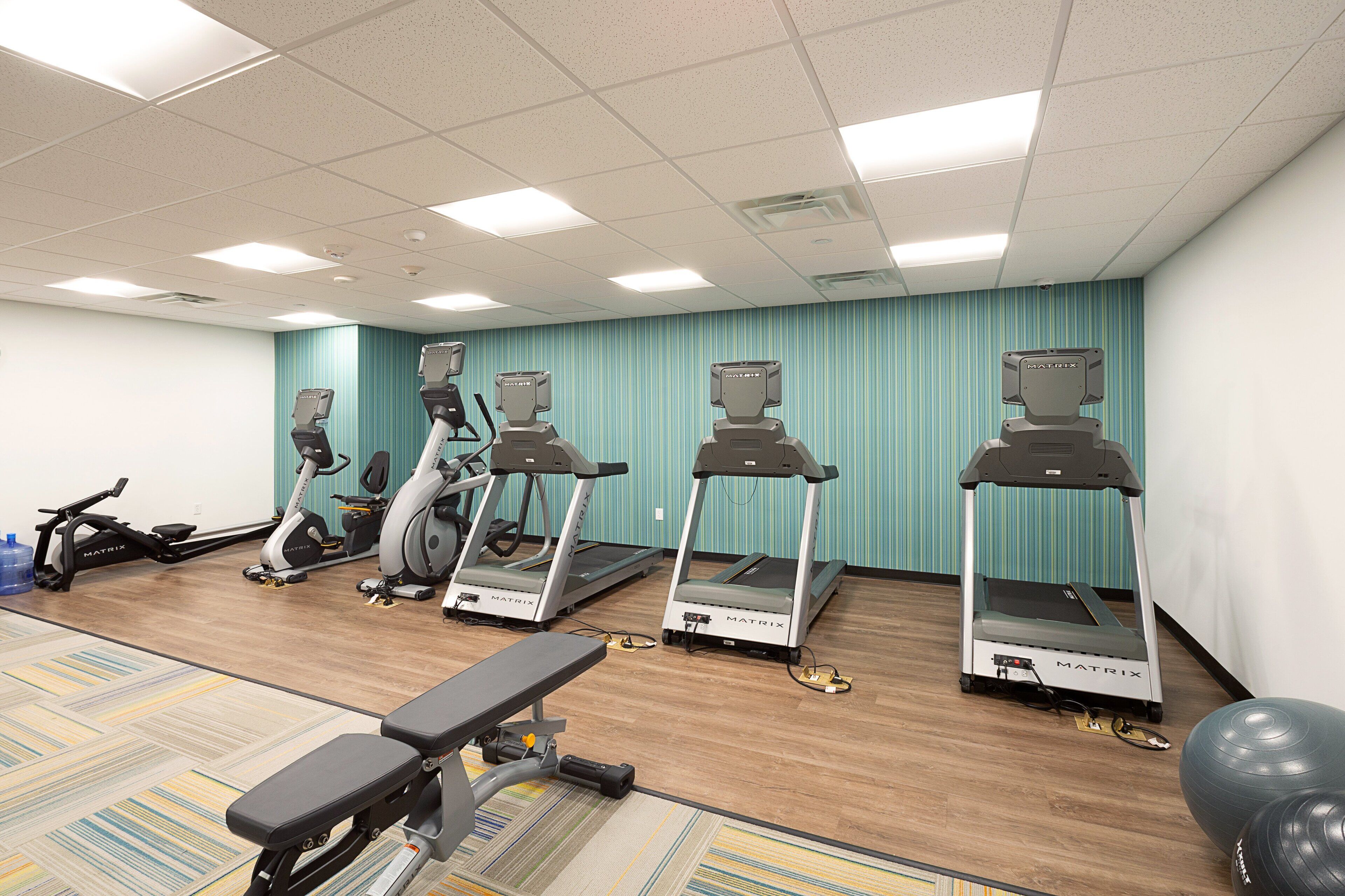 Holiday Inn Express & Suites Wentzville St Louis West