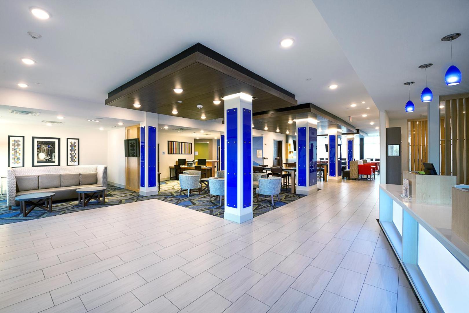 Holiday Inn Express & Suites Wentzville St Louis West