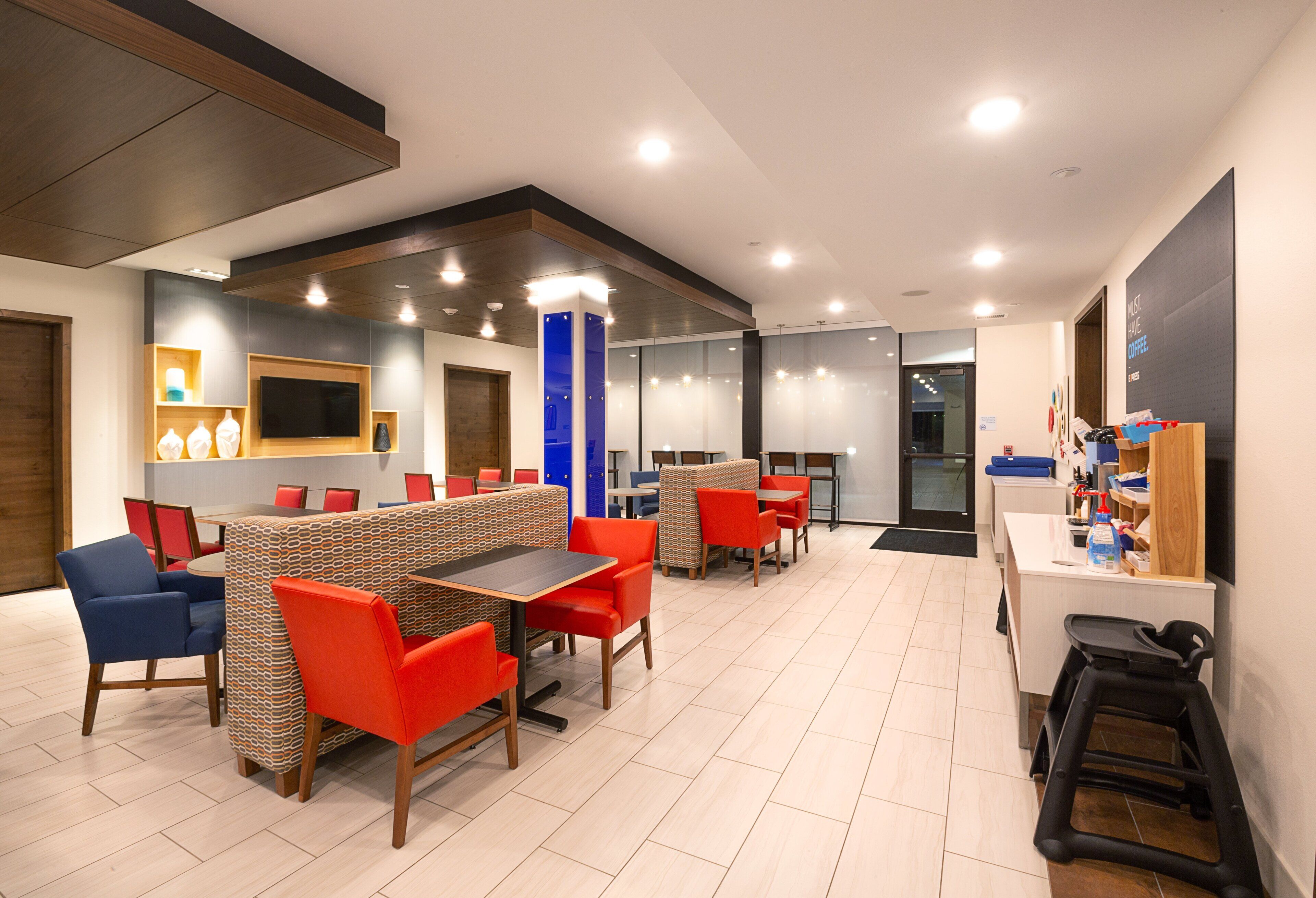 Holiday Inn Express & Suites Wentzville St Louis West