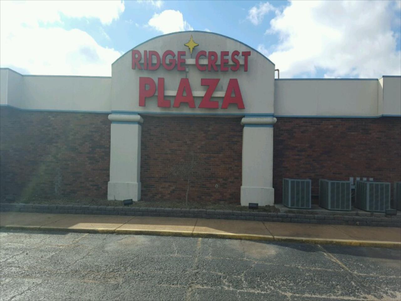 Ridge Crest Plaza Inn And Suites