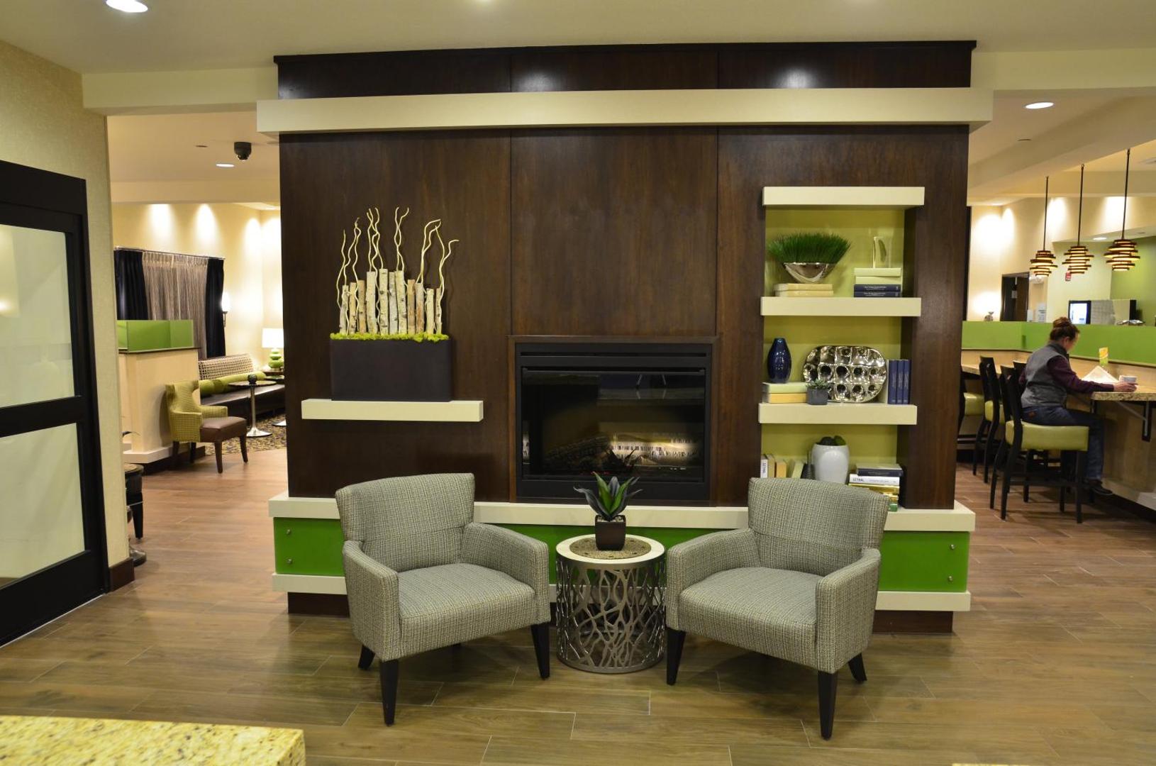Holiday Inn Express & Suites Belgrade