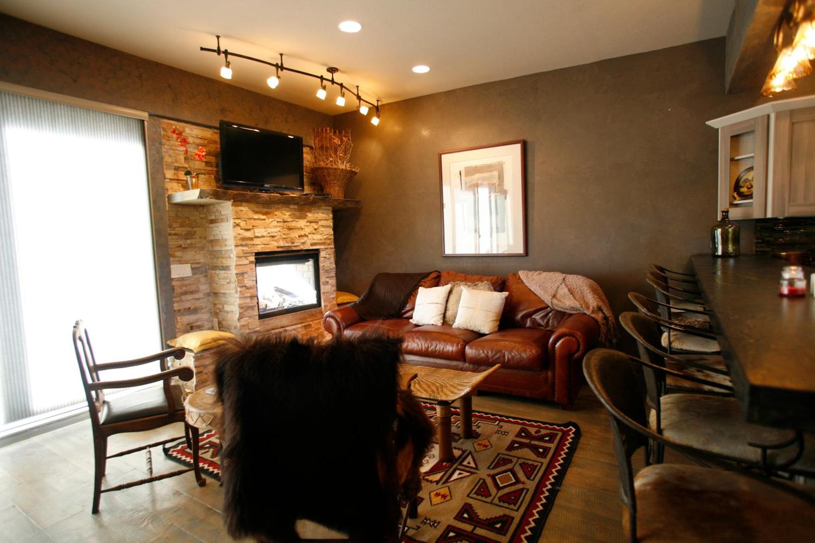 Swan River Inn