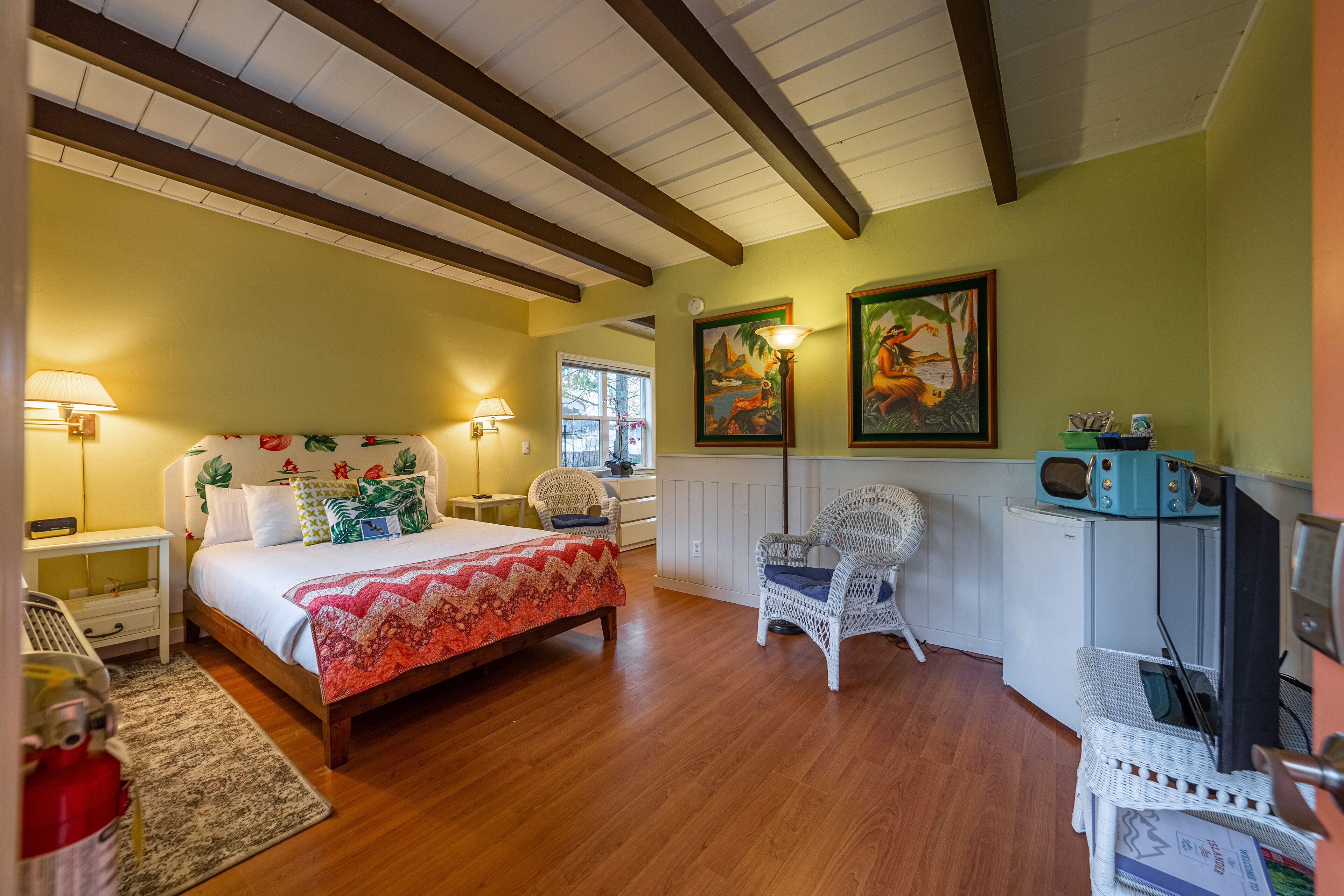 The Islander Inn