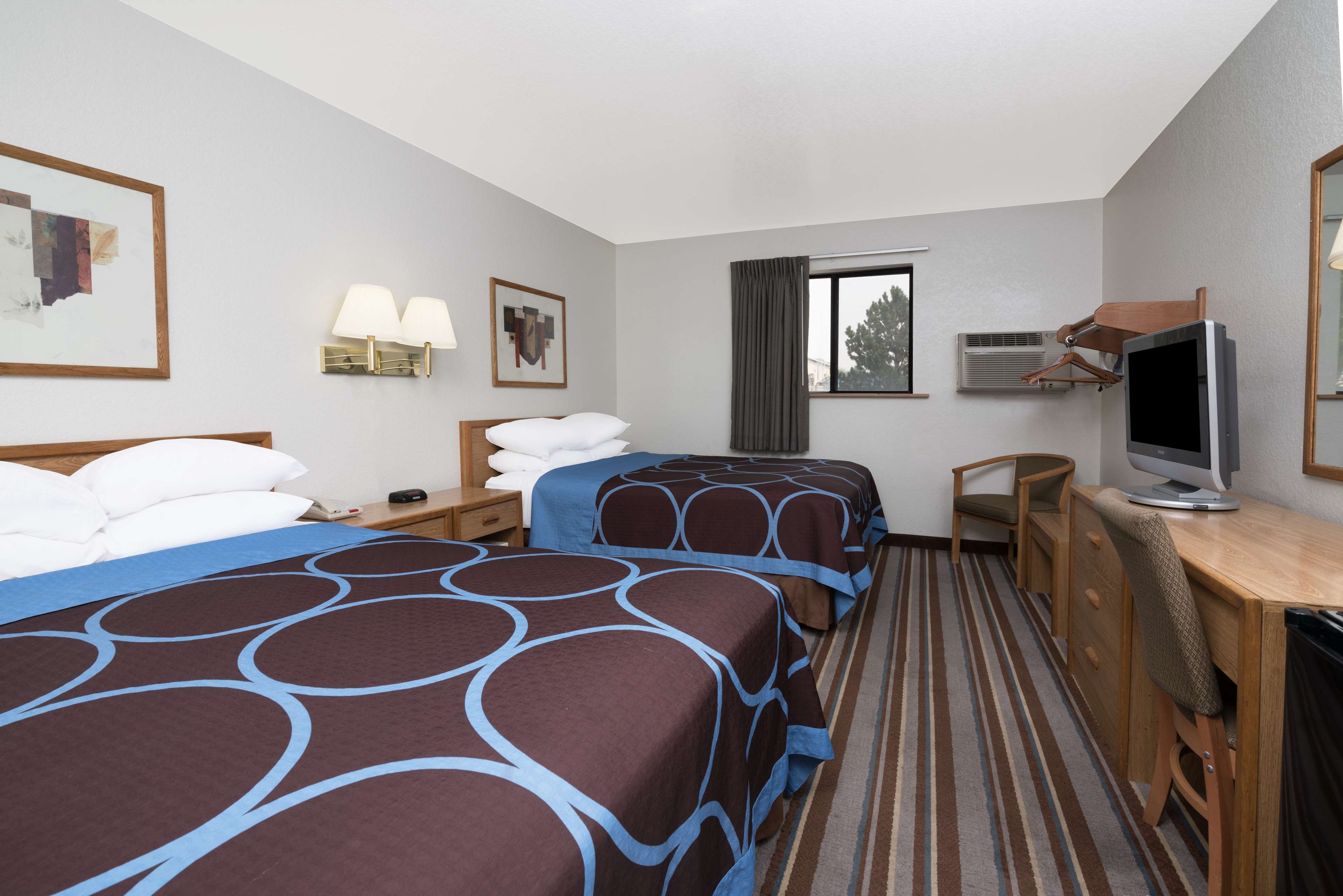 Super 8 by Wyndham Billings