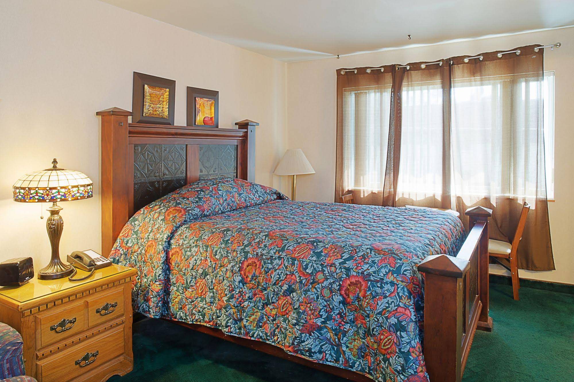 Western Inn Motel