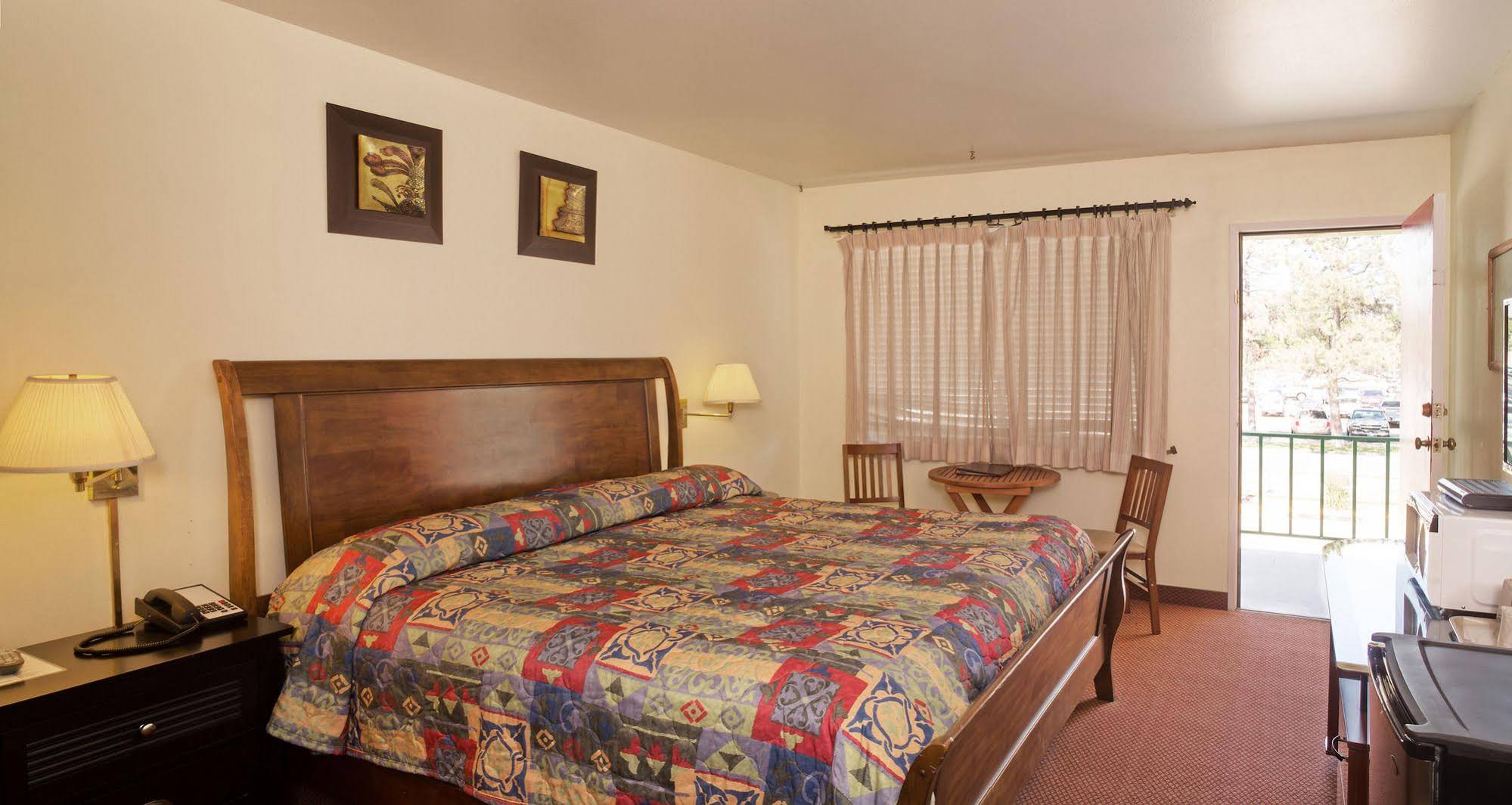 Western Inn Motel