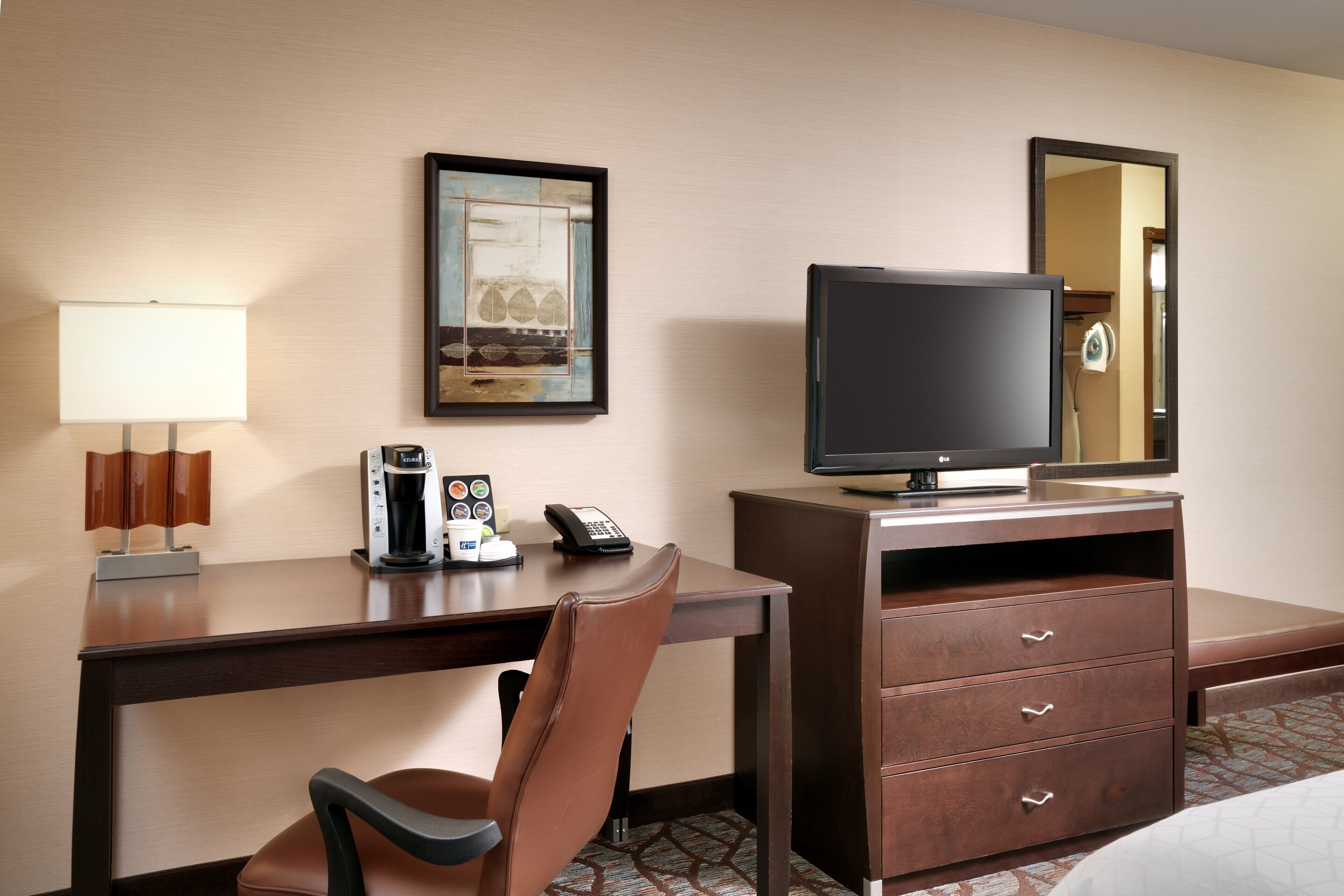 Holiday Inn Express & Suites Butte SE