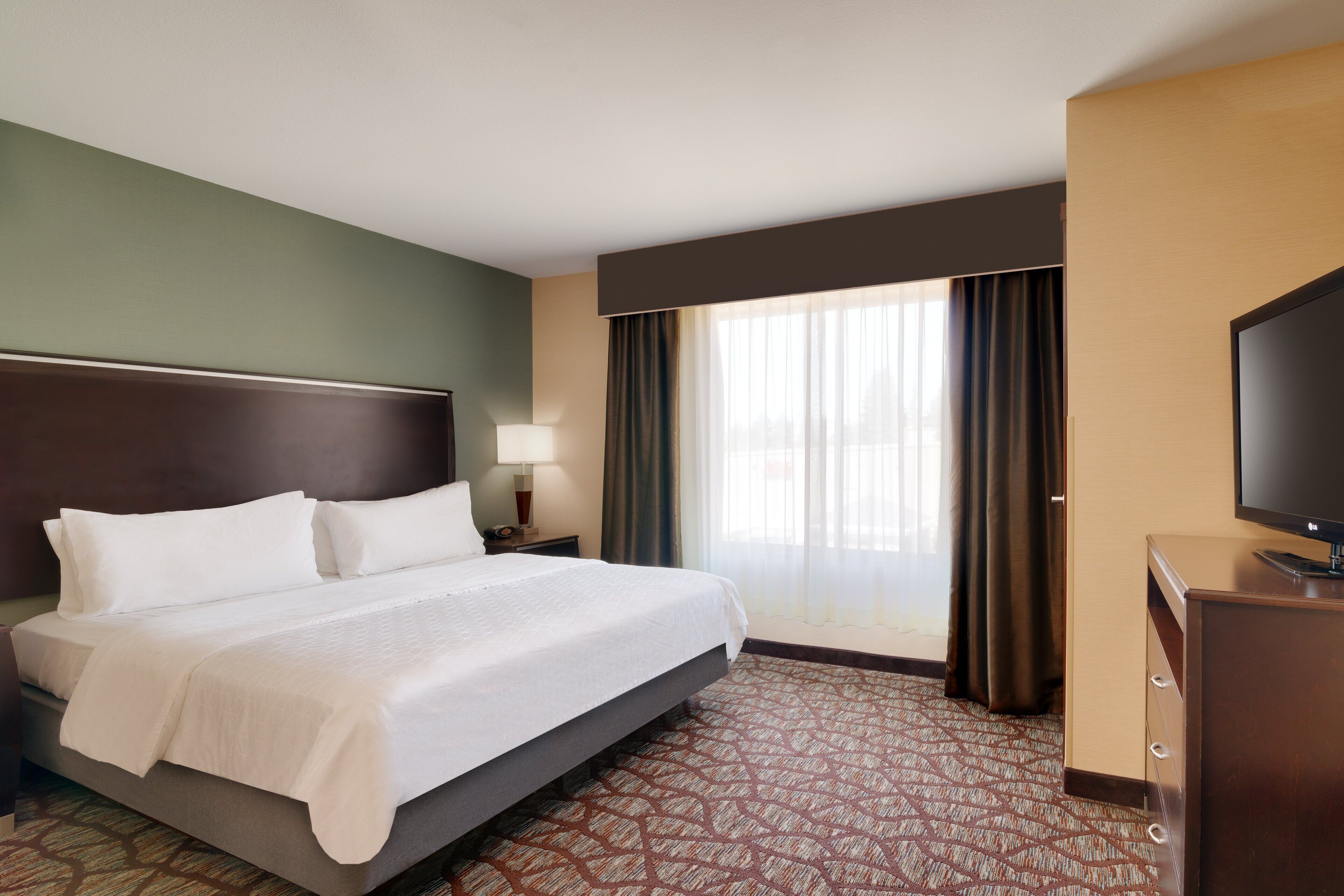 Holiday Inn Express & Suites Butte SE