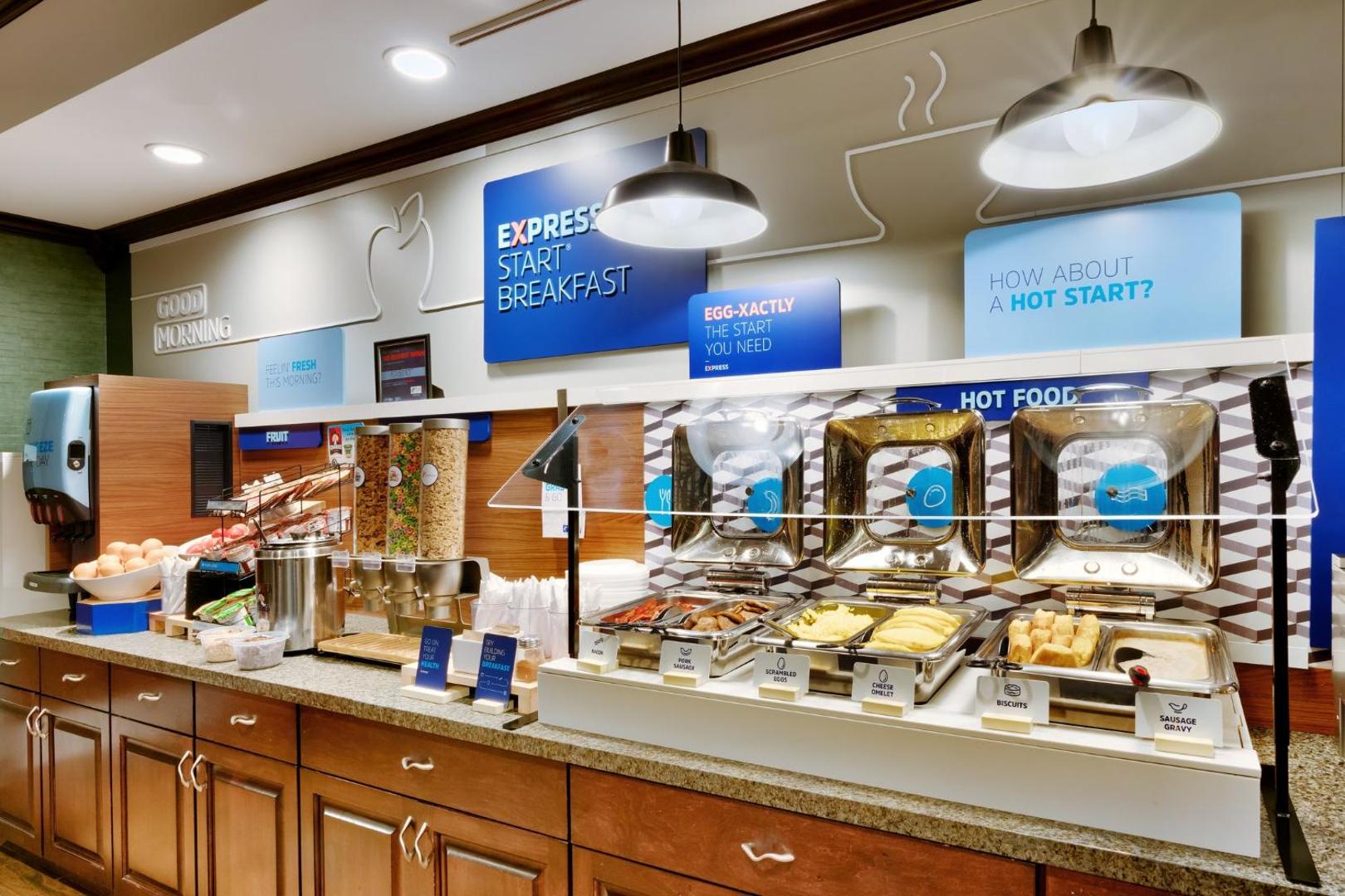 Holiday Inn Express & Suites Butte SE