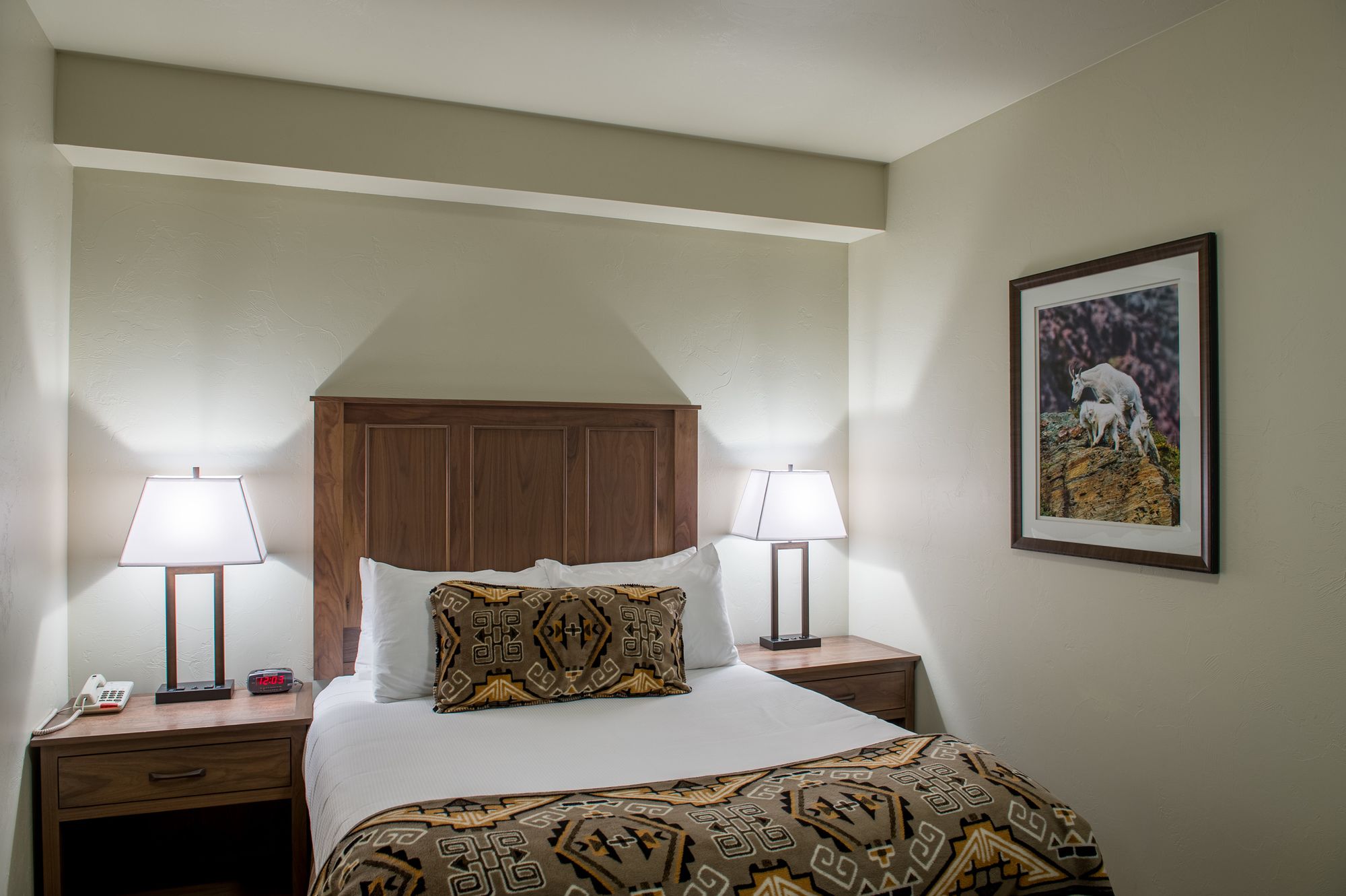 Cedar Creek Lodge Hotel
