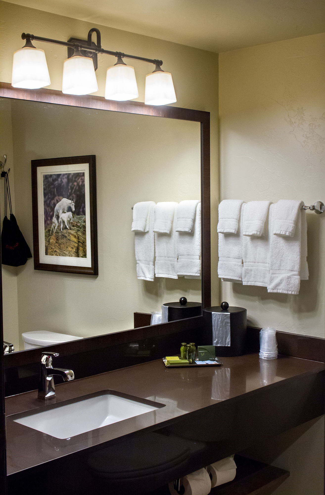 Cedar Creek Lodge Hotel