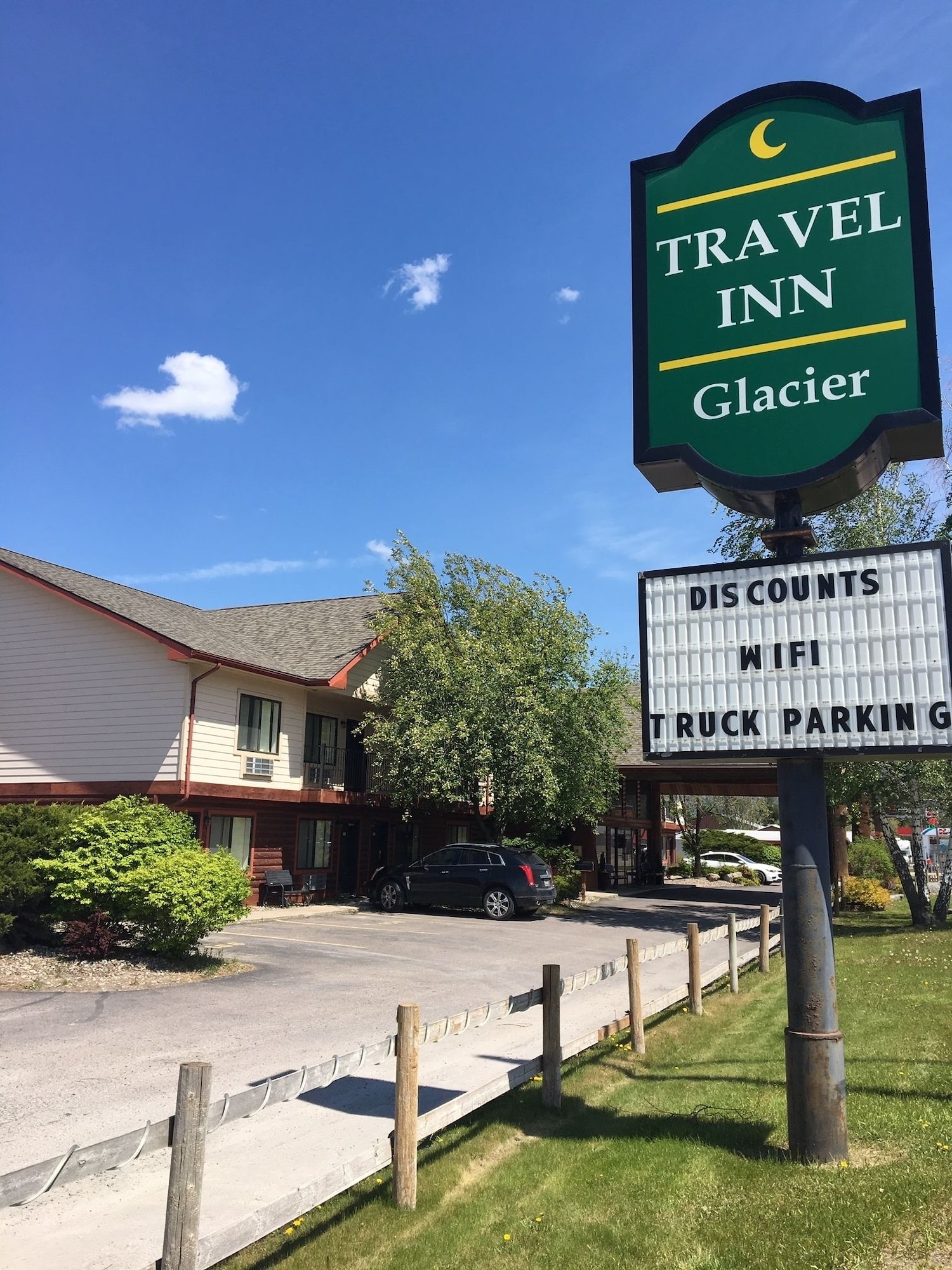 Travel Inn - Glacier