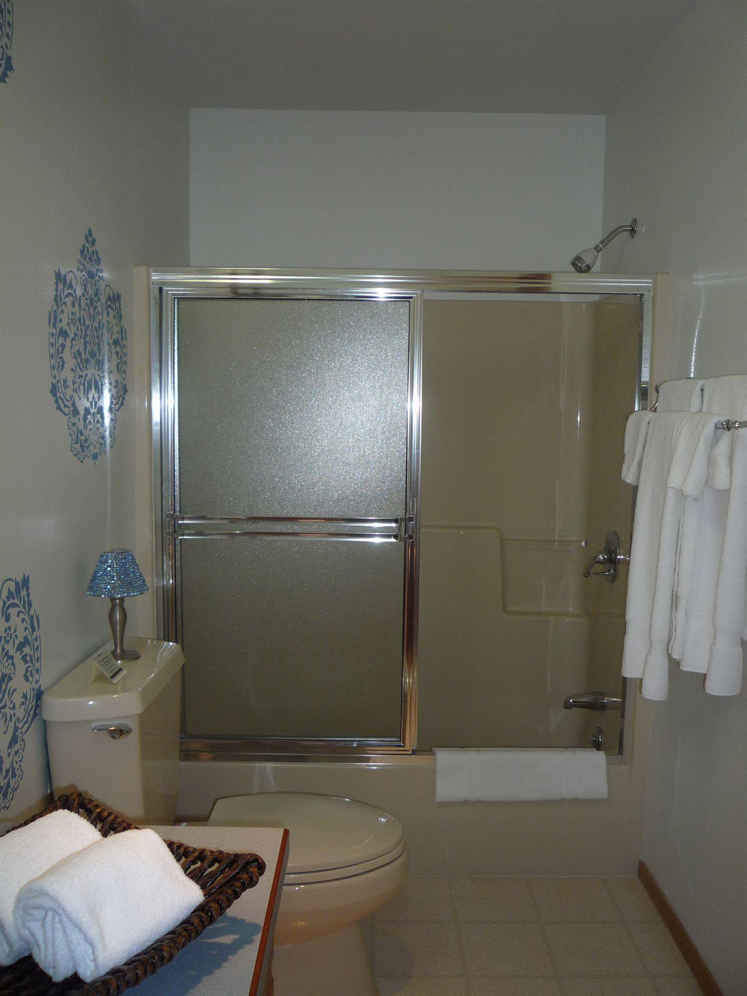 Meadow Lake View Bed and Breakfast
