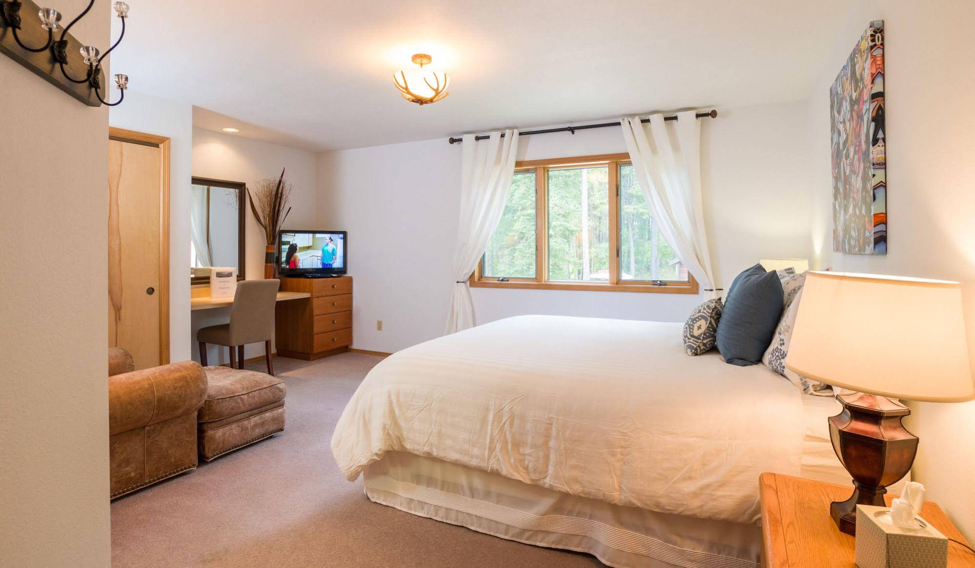 Meadow Lake View Bed and Breakfast