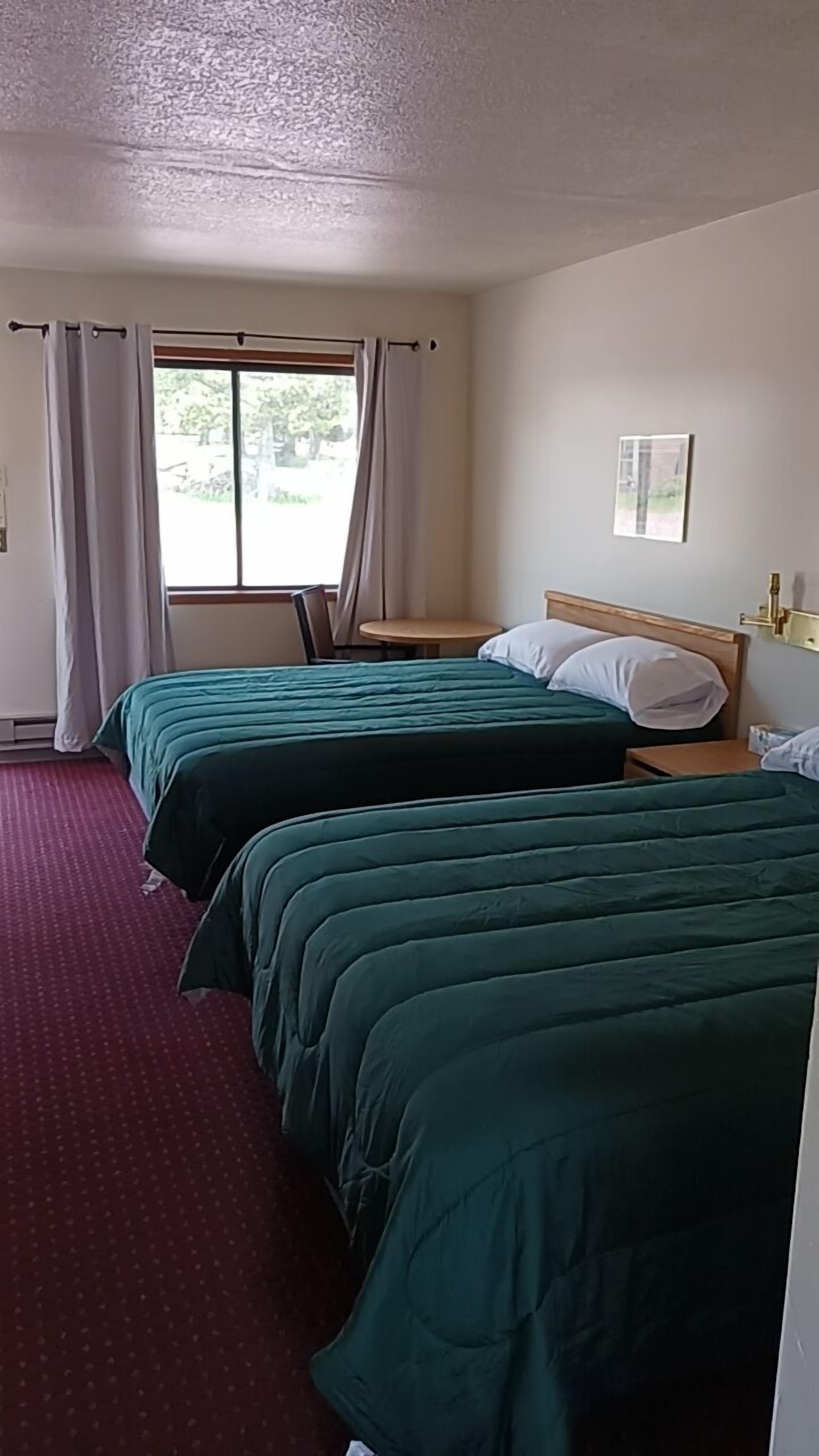 DB Botique and Cabins