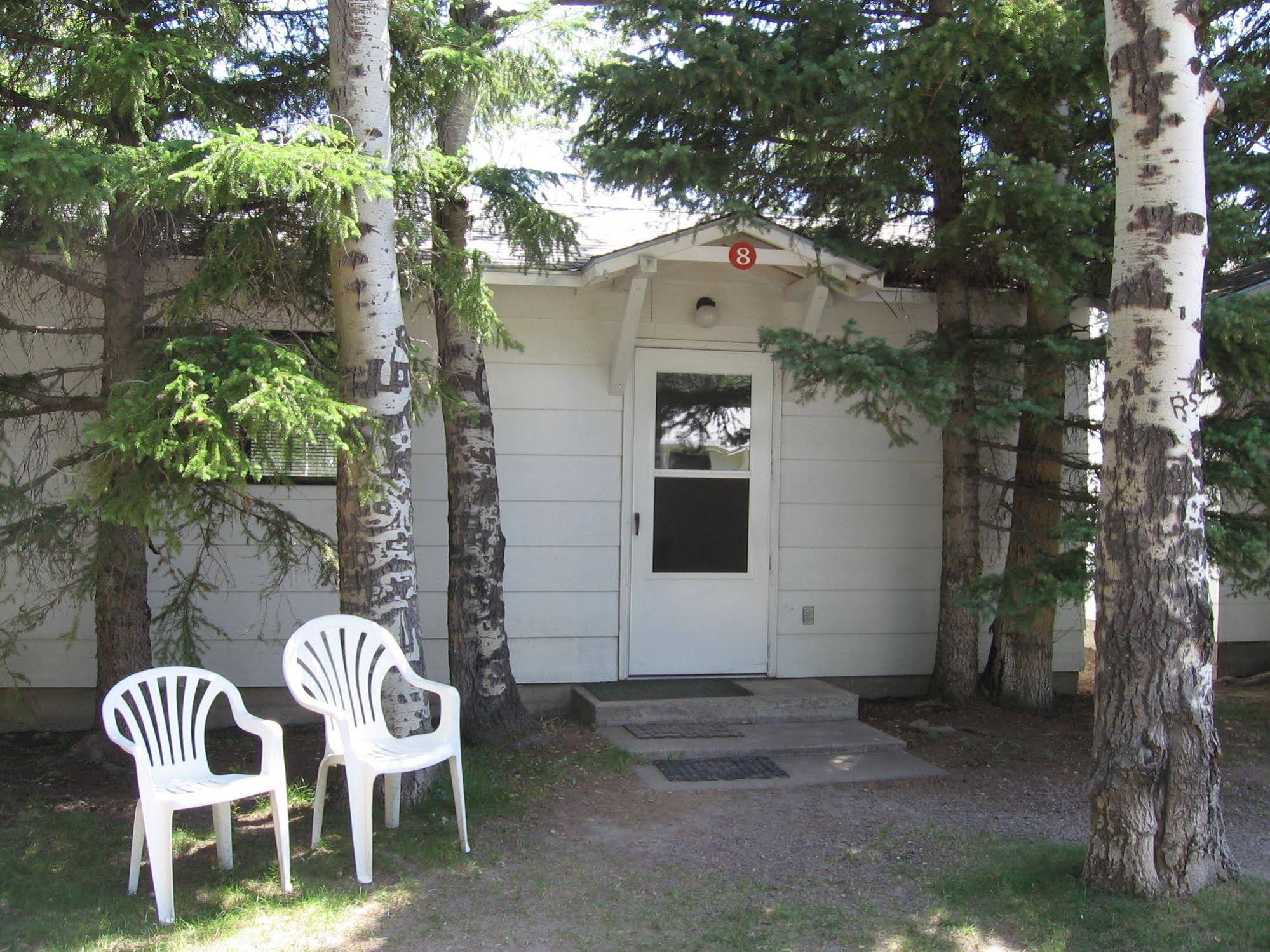 Jacobson's Cottages