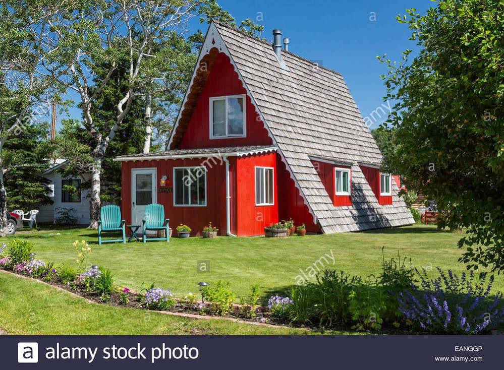 Jacobson's Cottages