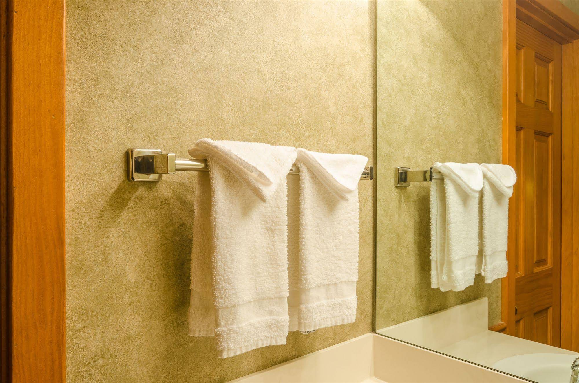 Yellowstone Condos & Suites