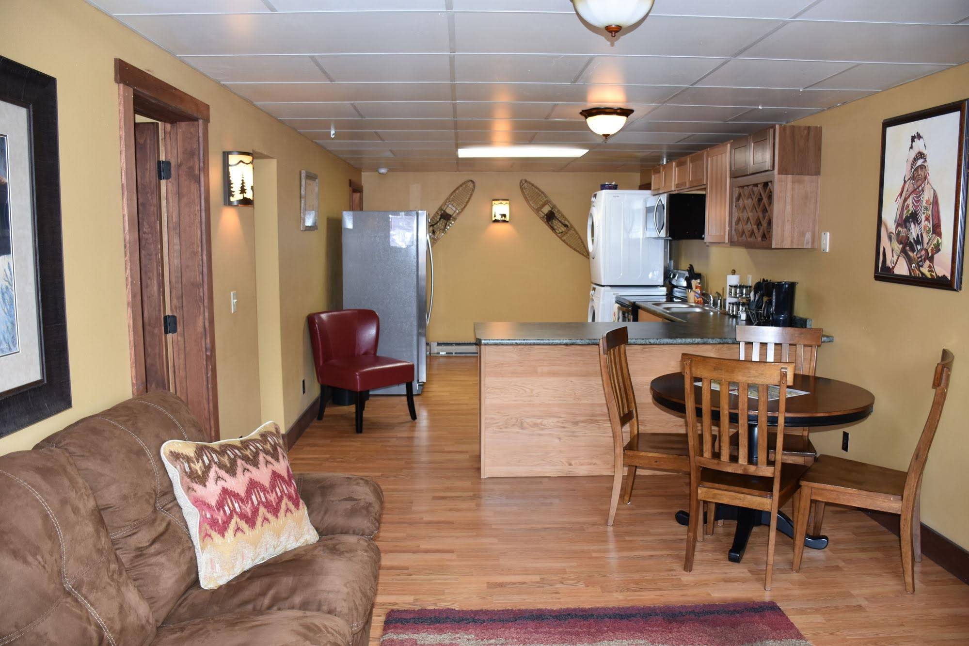 Yellowstone Condos & Suites