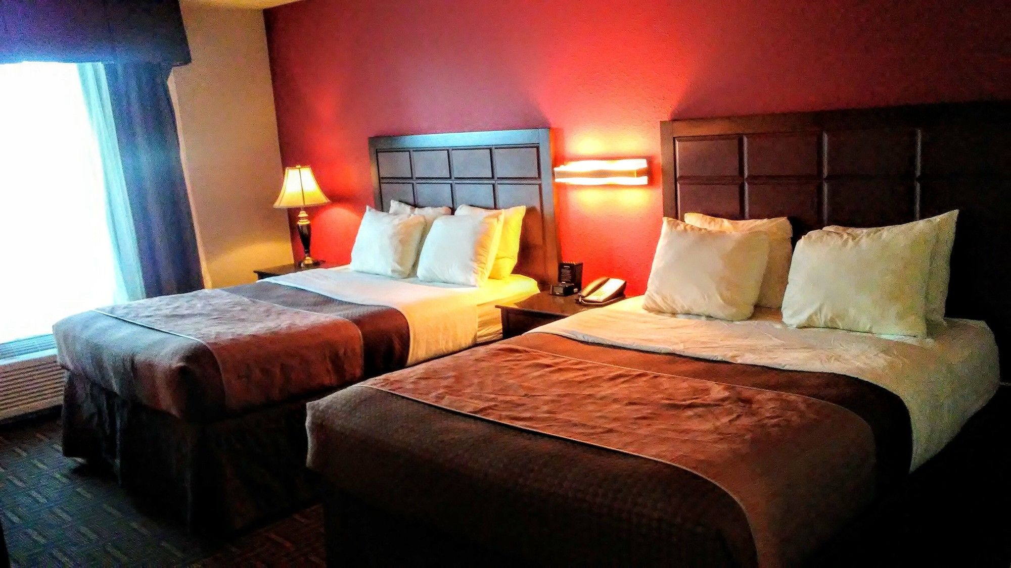 Spark by Hilton Glendive