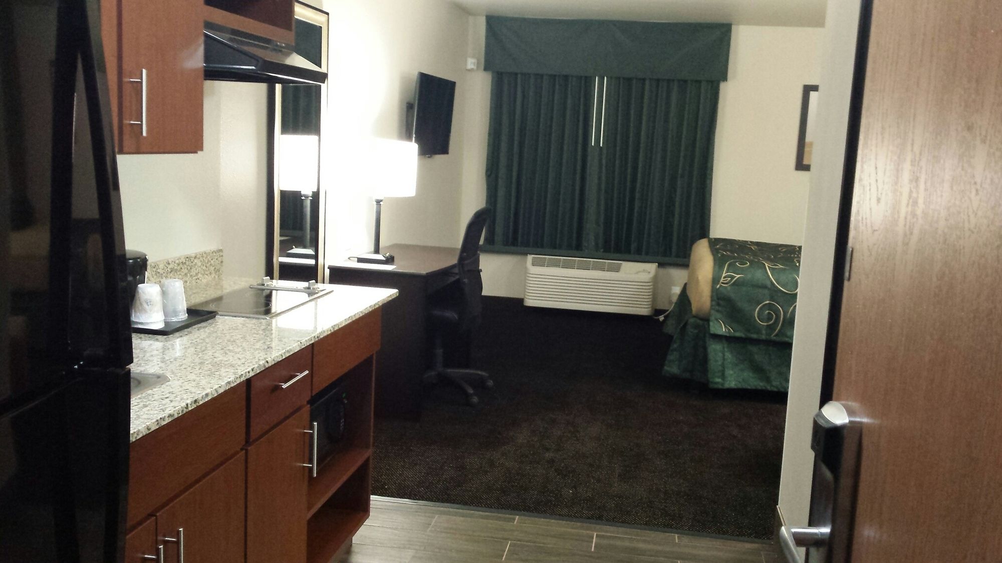 Baymont By Wyndham Glendive