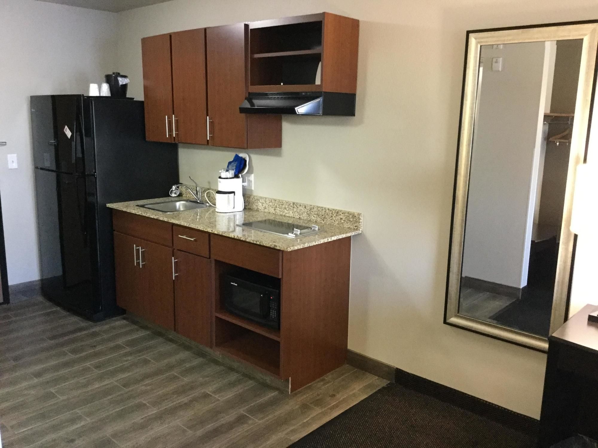 Baymont By Wyndham Glendive