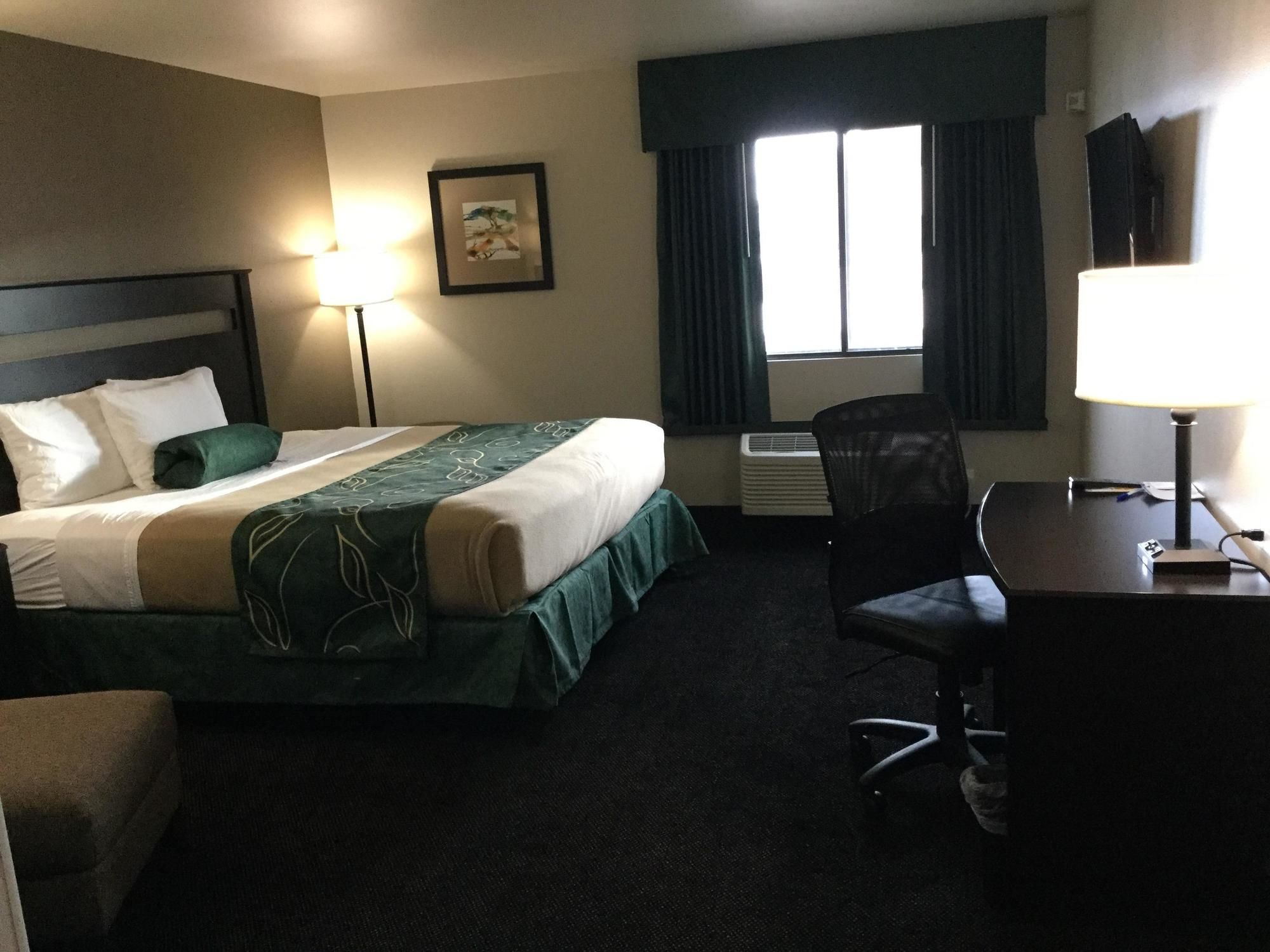 Baymont By Wyndham Glendive
