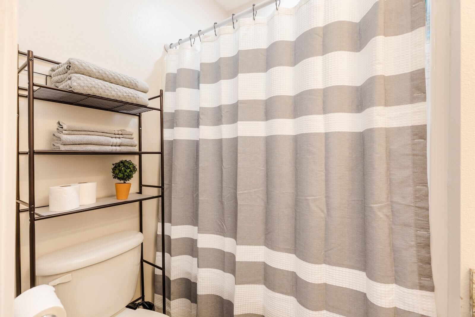 Aisling Suites