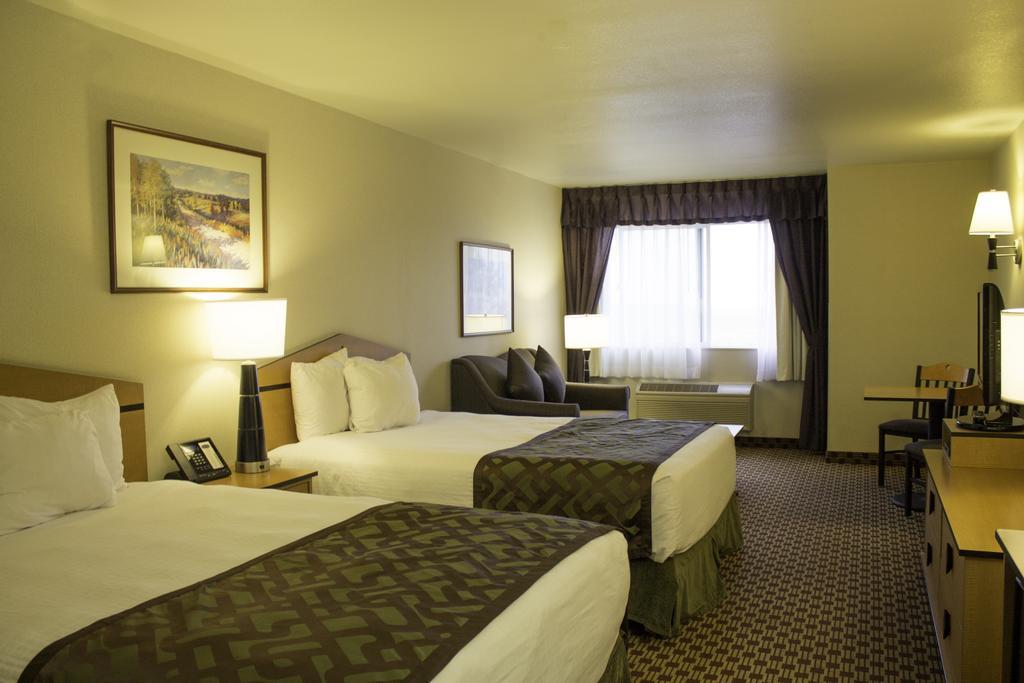 Crystal Inn Hotel & Suites Great Falls