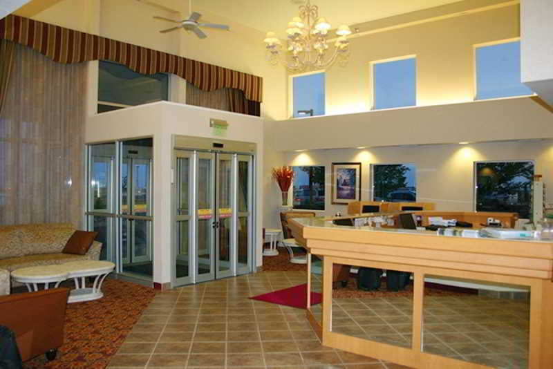Crystal Inn Hotel & Suites Great Falls