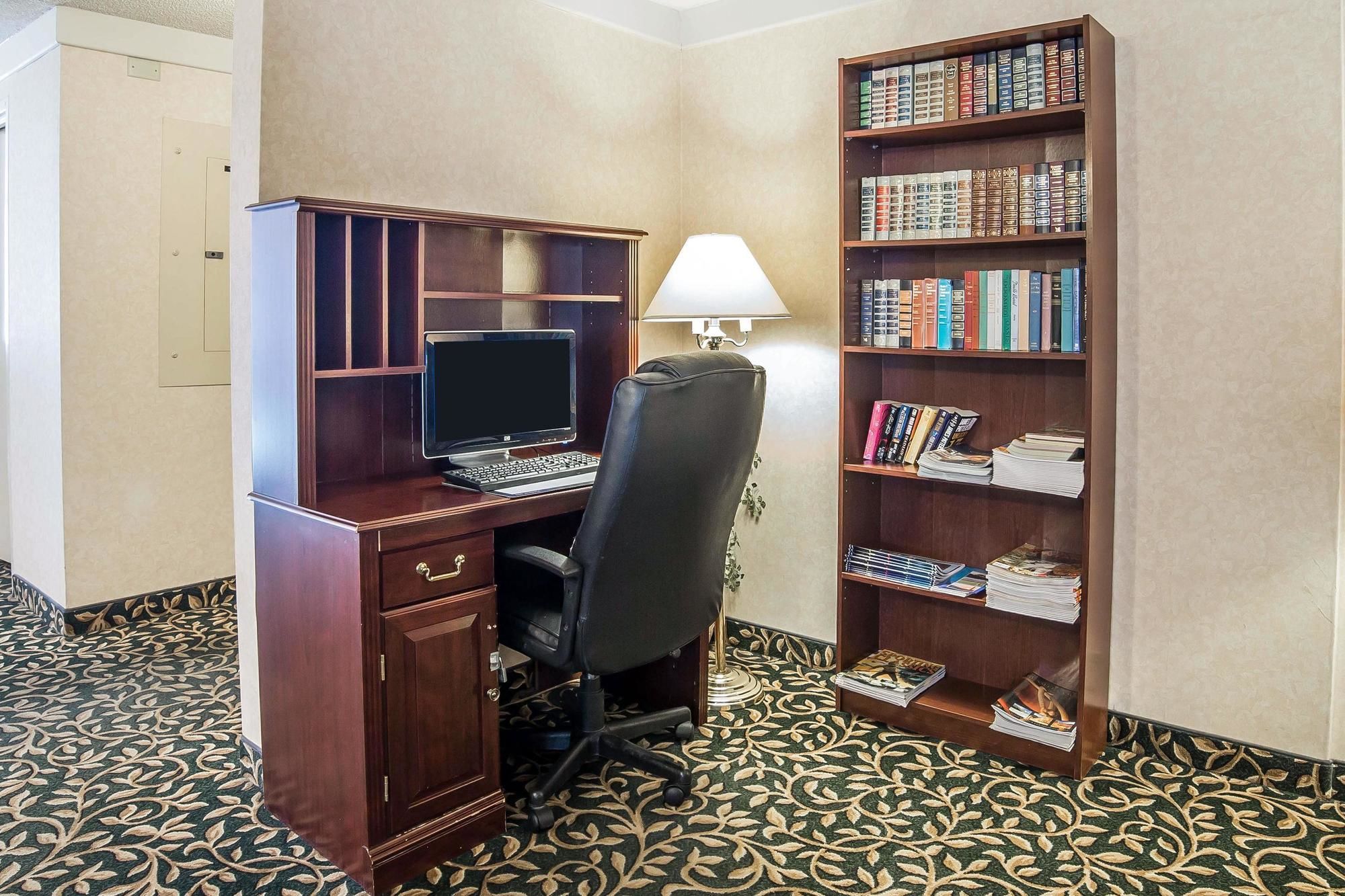 Travelodge by Wyndham Great Falls