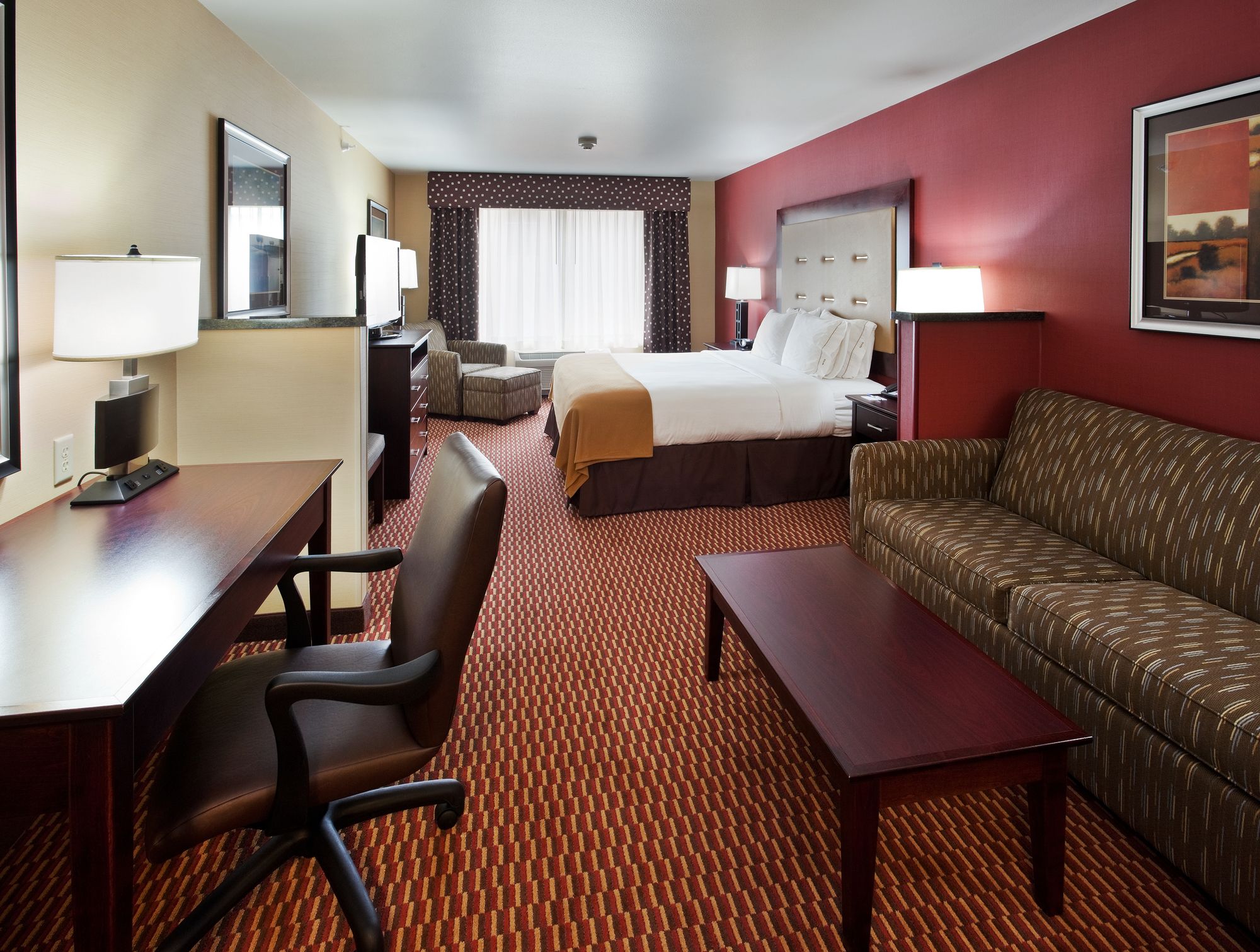 Holiday Inn Express Hotel & Suites Great Falls