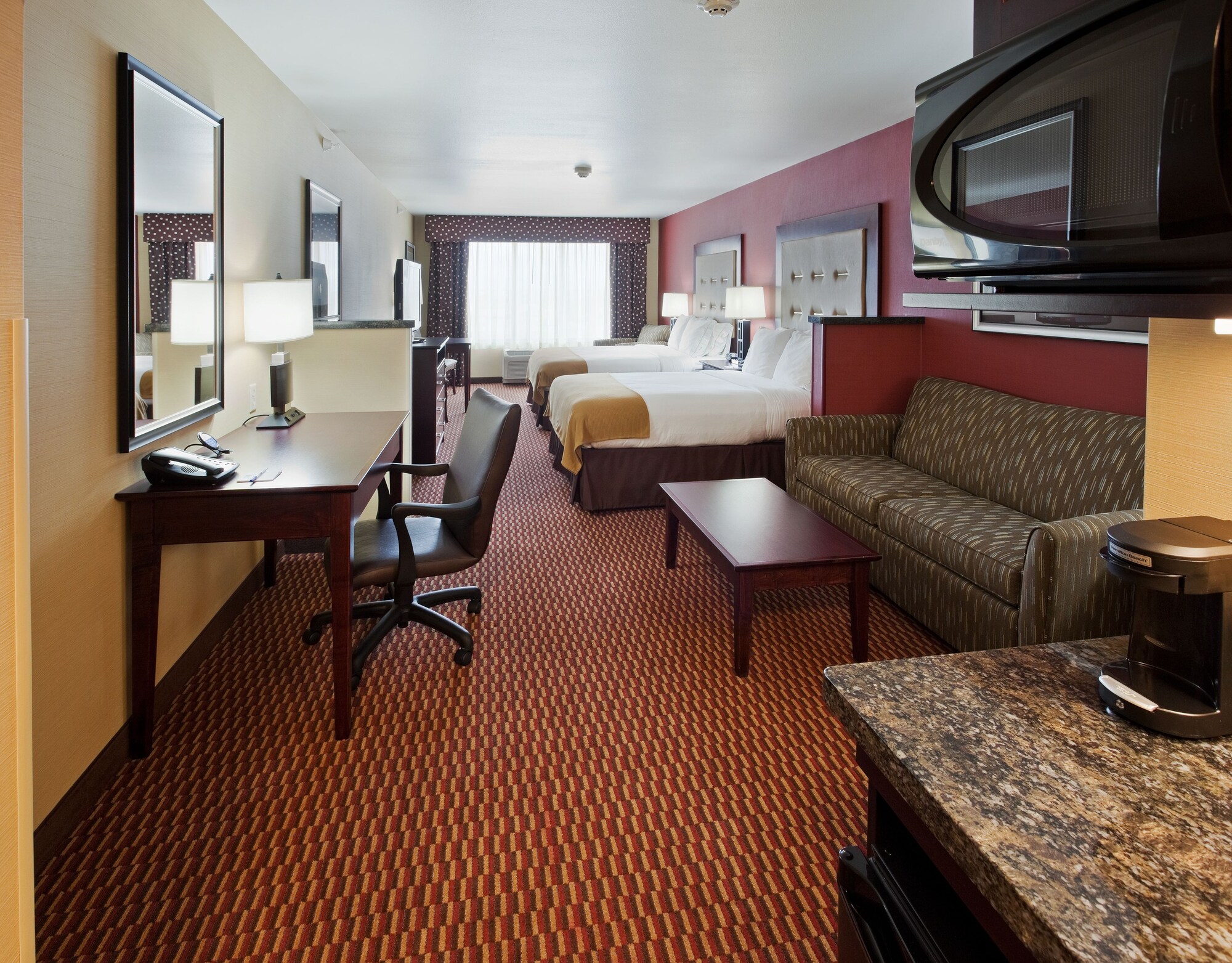 Holiday Inn Express Hotel & Suites Great Falls