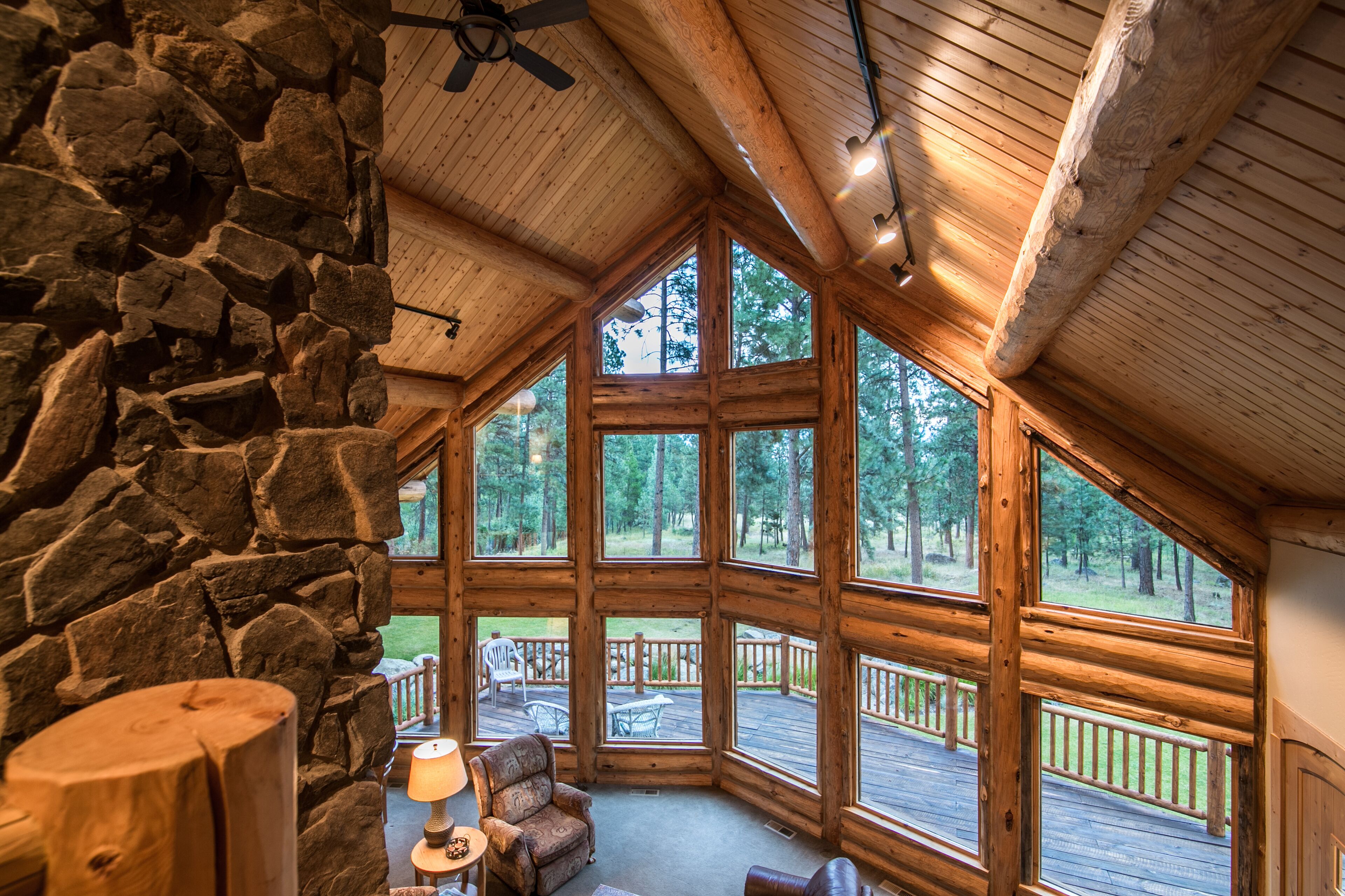Pineview Lodge