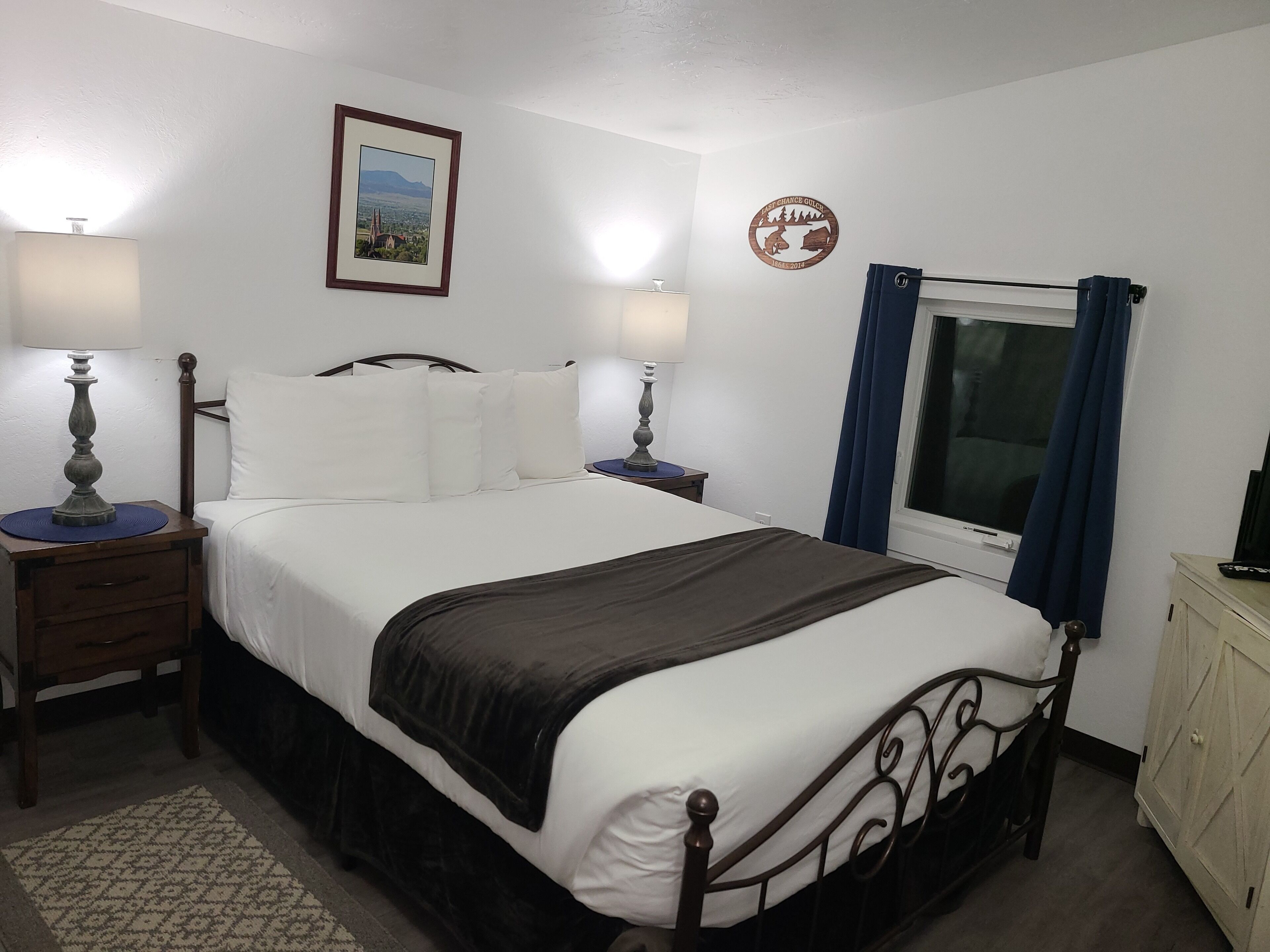 Lamplighter Motel