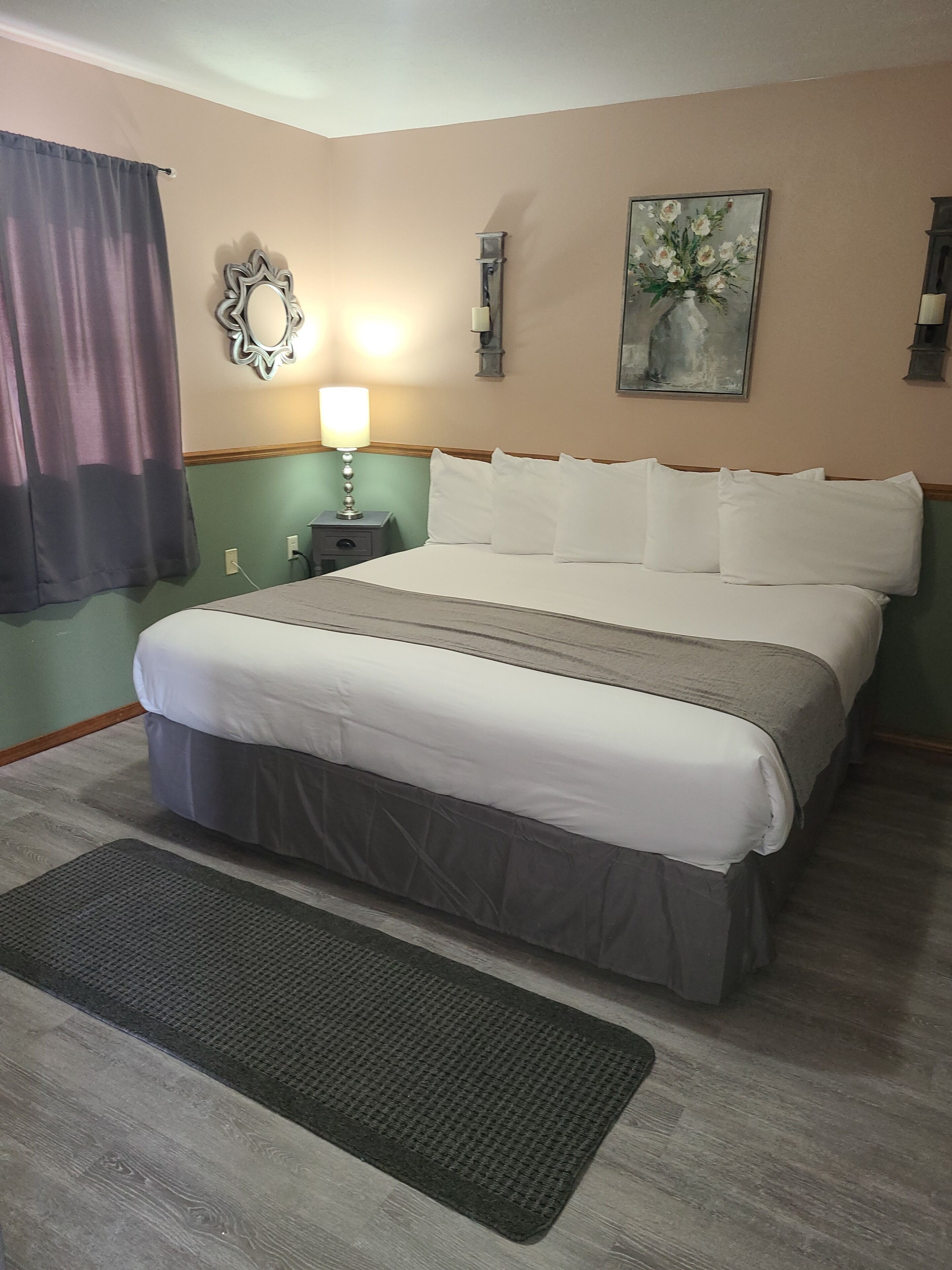 Lamplighter Motel