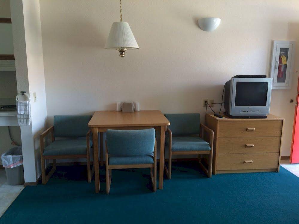 Mini Golden Inns Motel