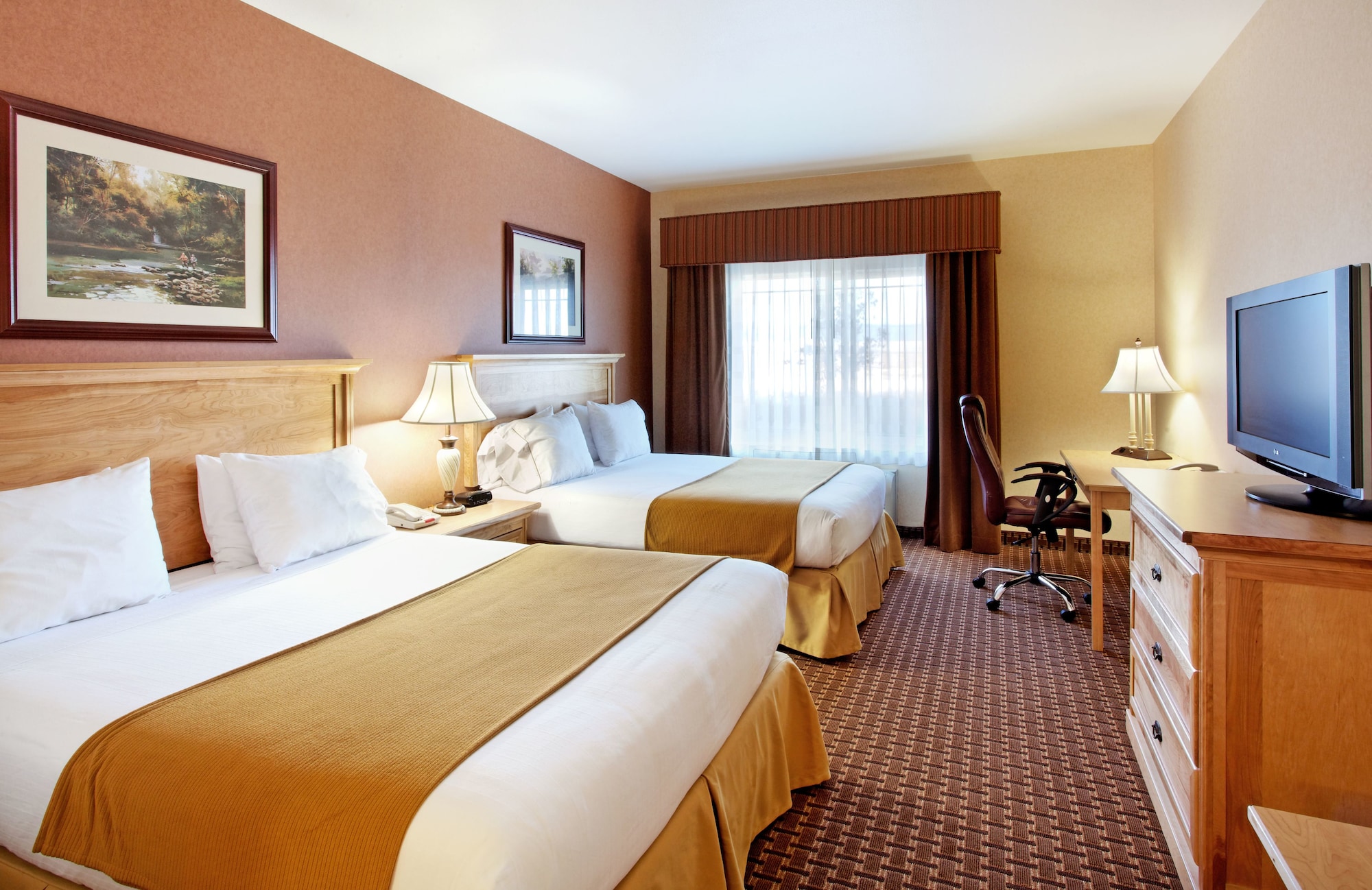 Holiday Inn Express & Suites Kalispell