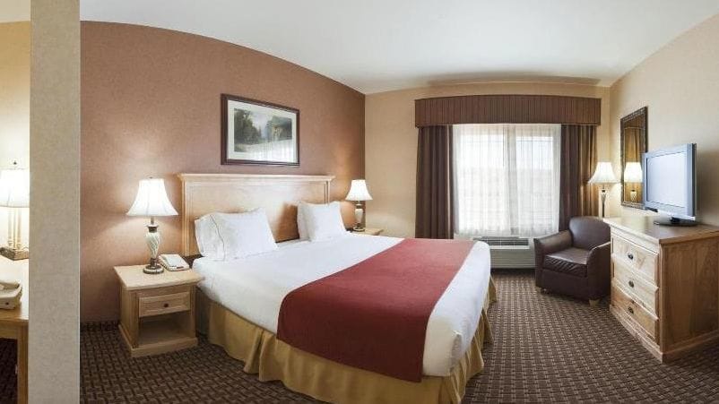 Holiday Inn Express & Suites Kalispell