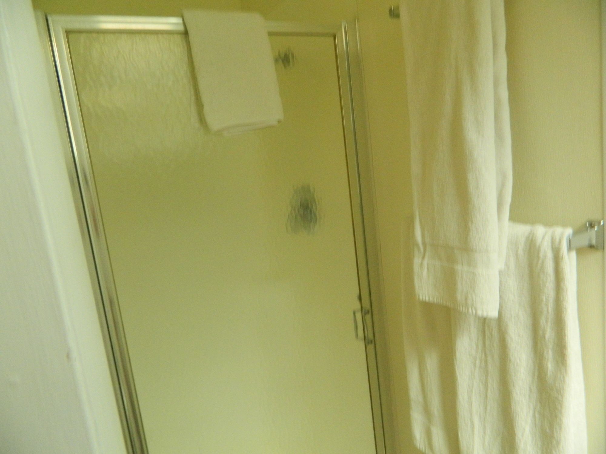 Country Motor Inn