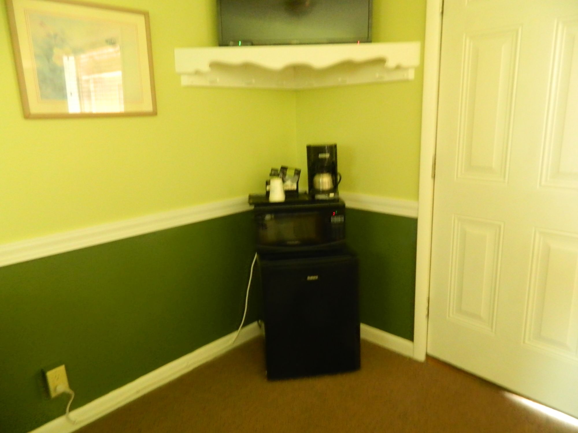 Country Motor Inn