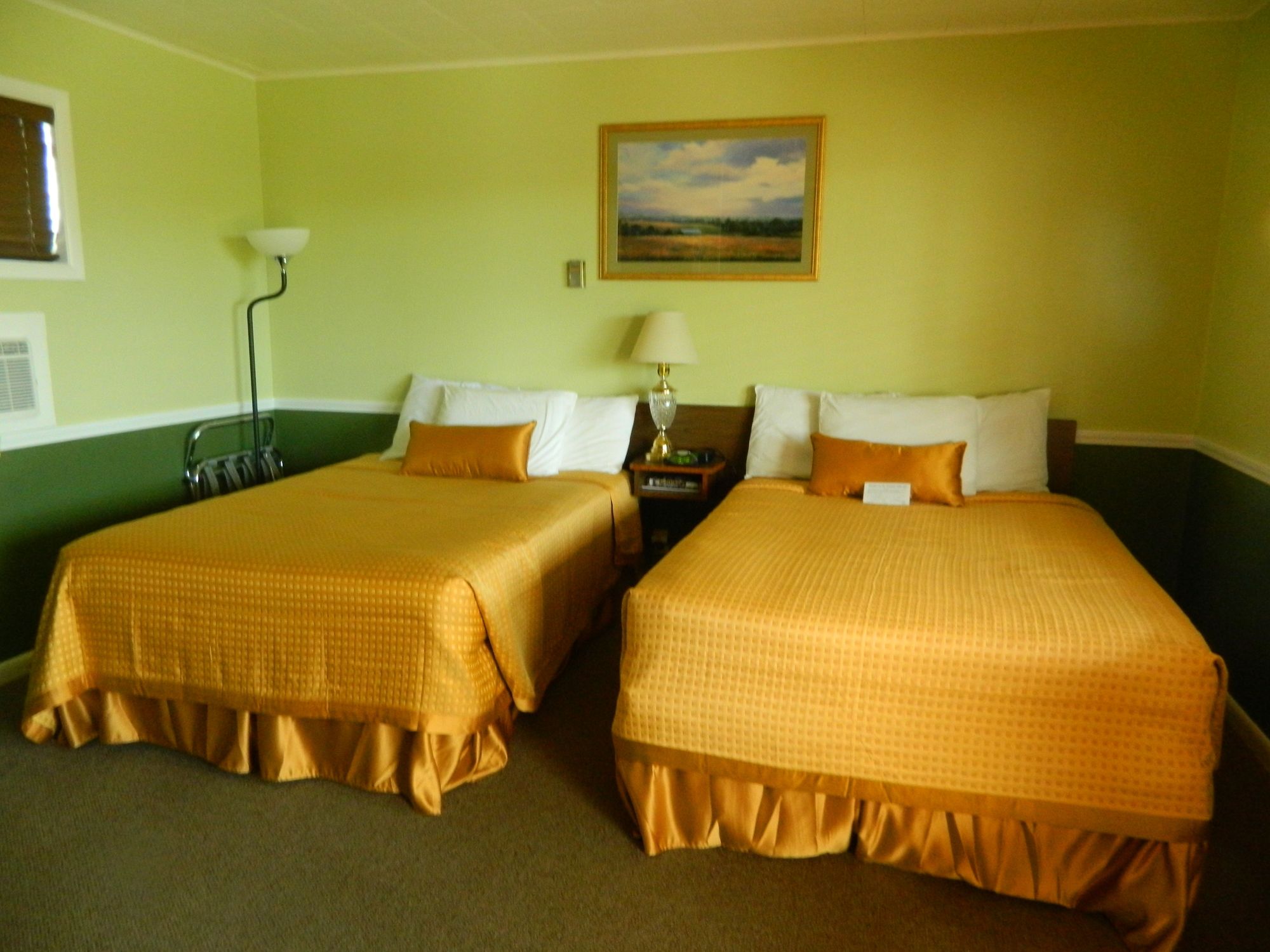 Country Motor Inn
