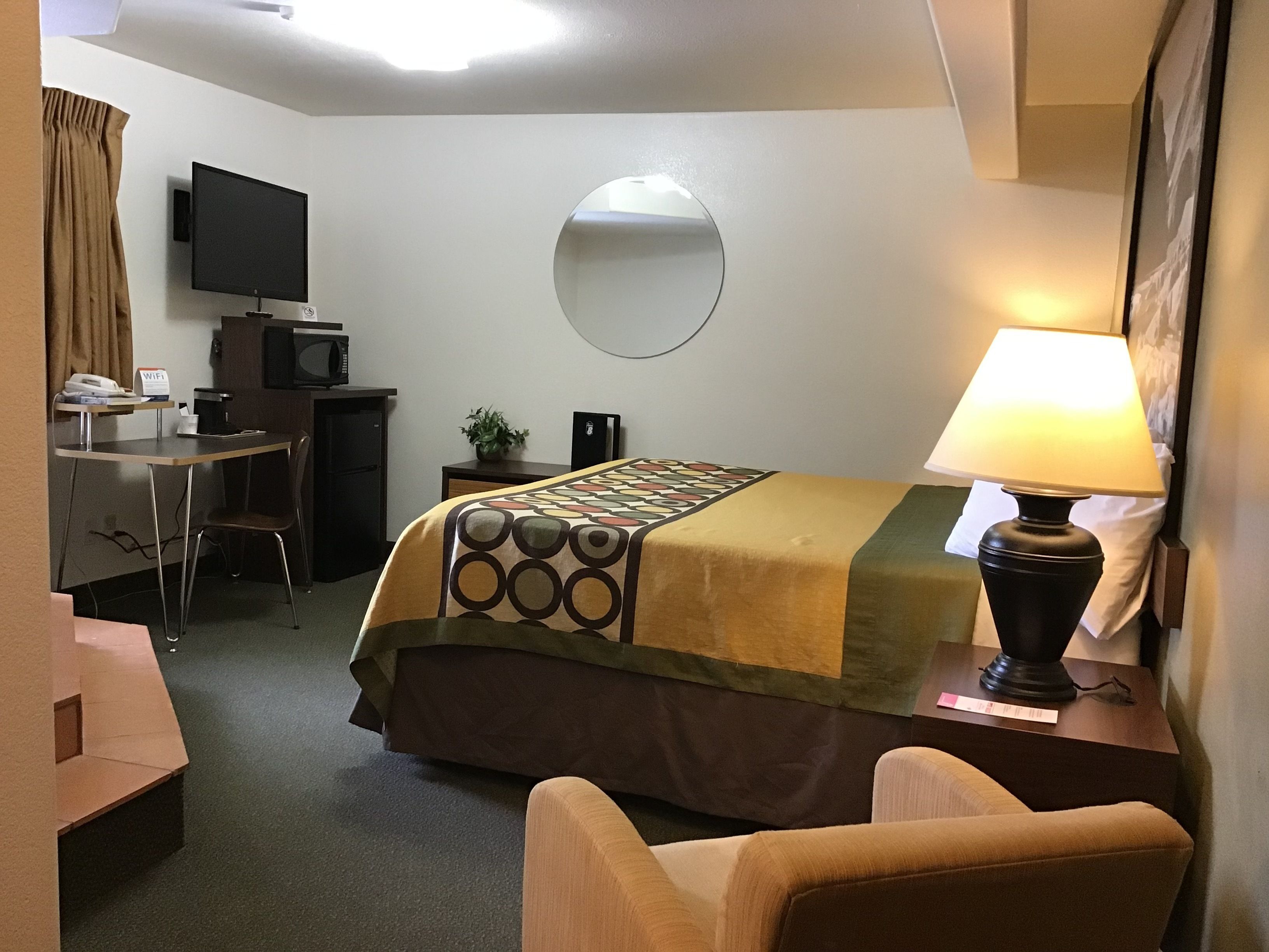 Super 8 by Wyndham Livingston Yellowstone