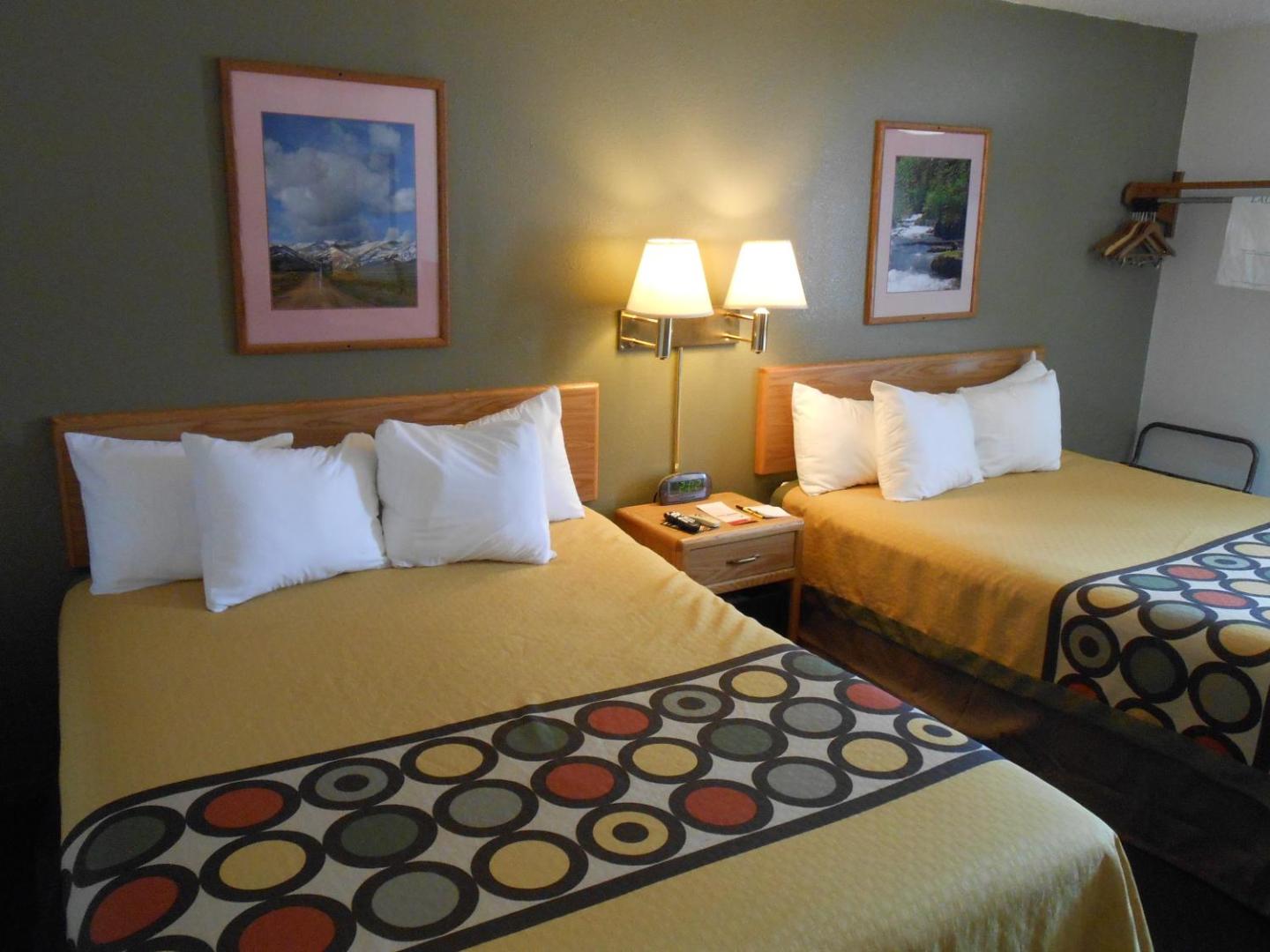 Super 8 by Wyndham Livingston Yellowstone