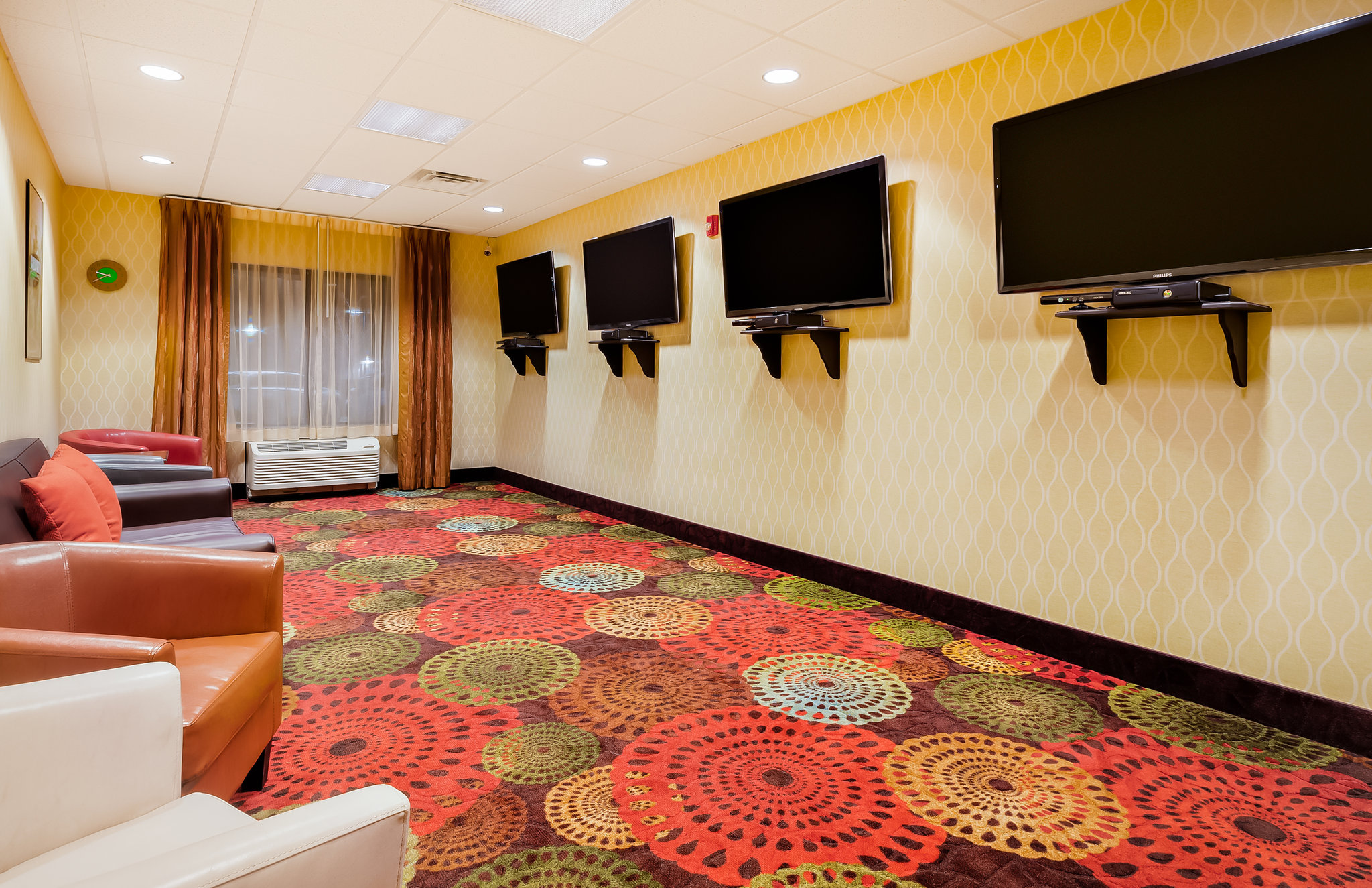 Holiday Inn Express Hotel & Suites Missoula Northwest