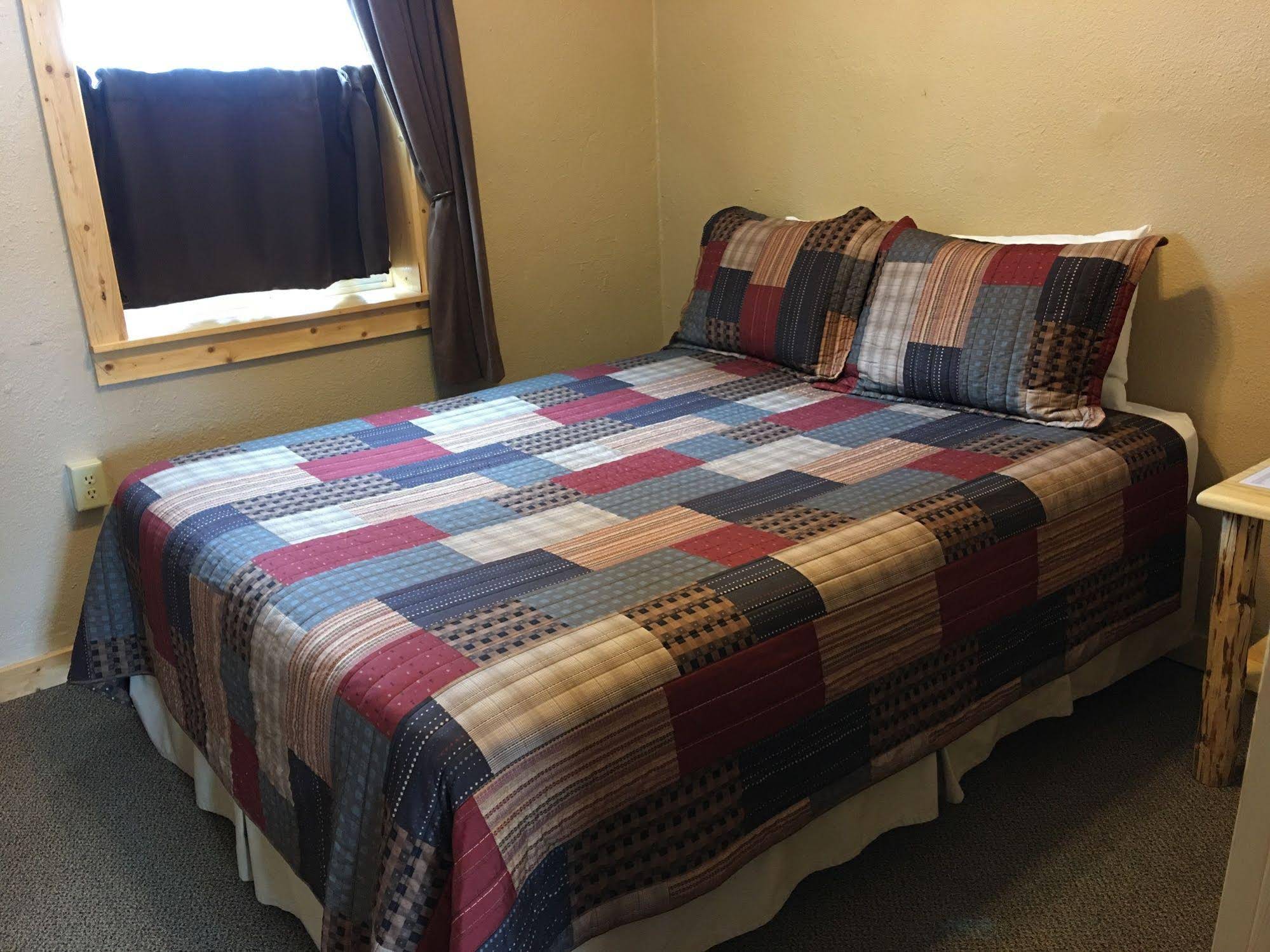 Red Lodge Inn