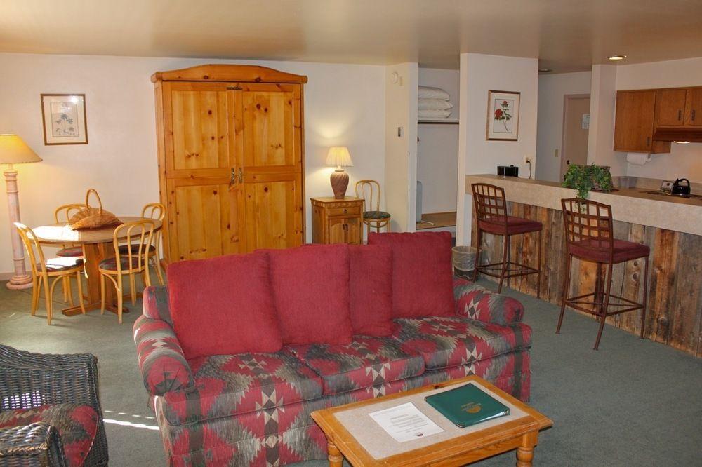 Rock Creek Resort