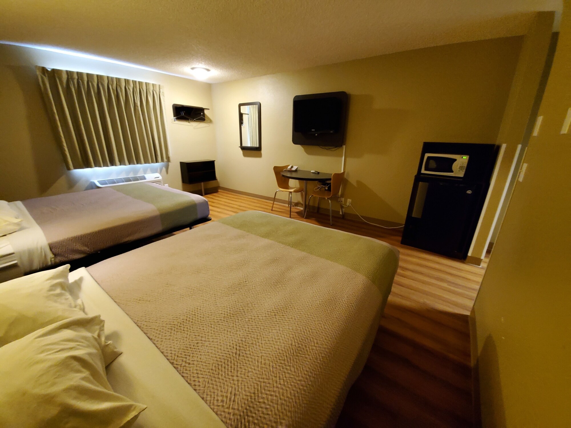 OYO Hotel Shelby MT Hwy 2 & I-15