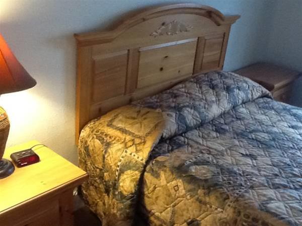 Dude/Roundup Motel