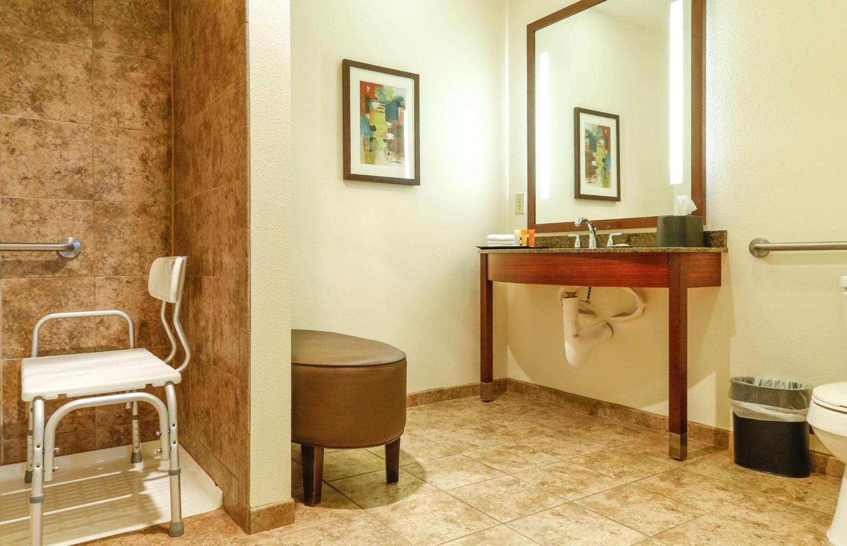 Best Western Rocky Mountain Lodge